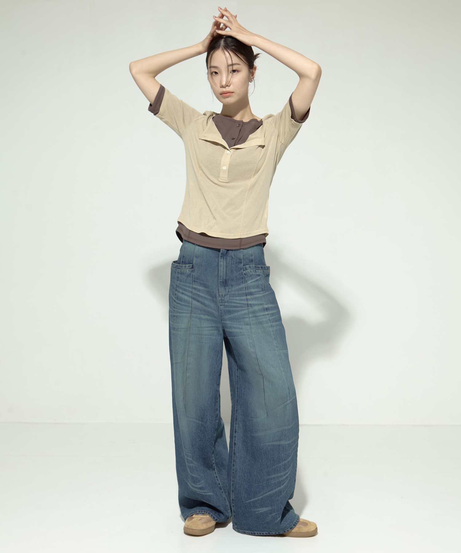 Tucked Wide Leg Jeans STUDIOUS