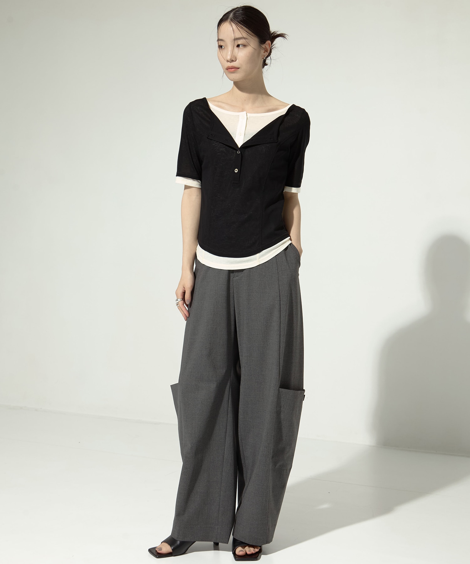 Barrel Leg Cargo Trousers STUDIOUS