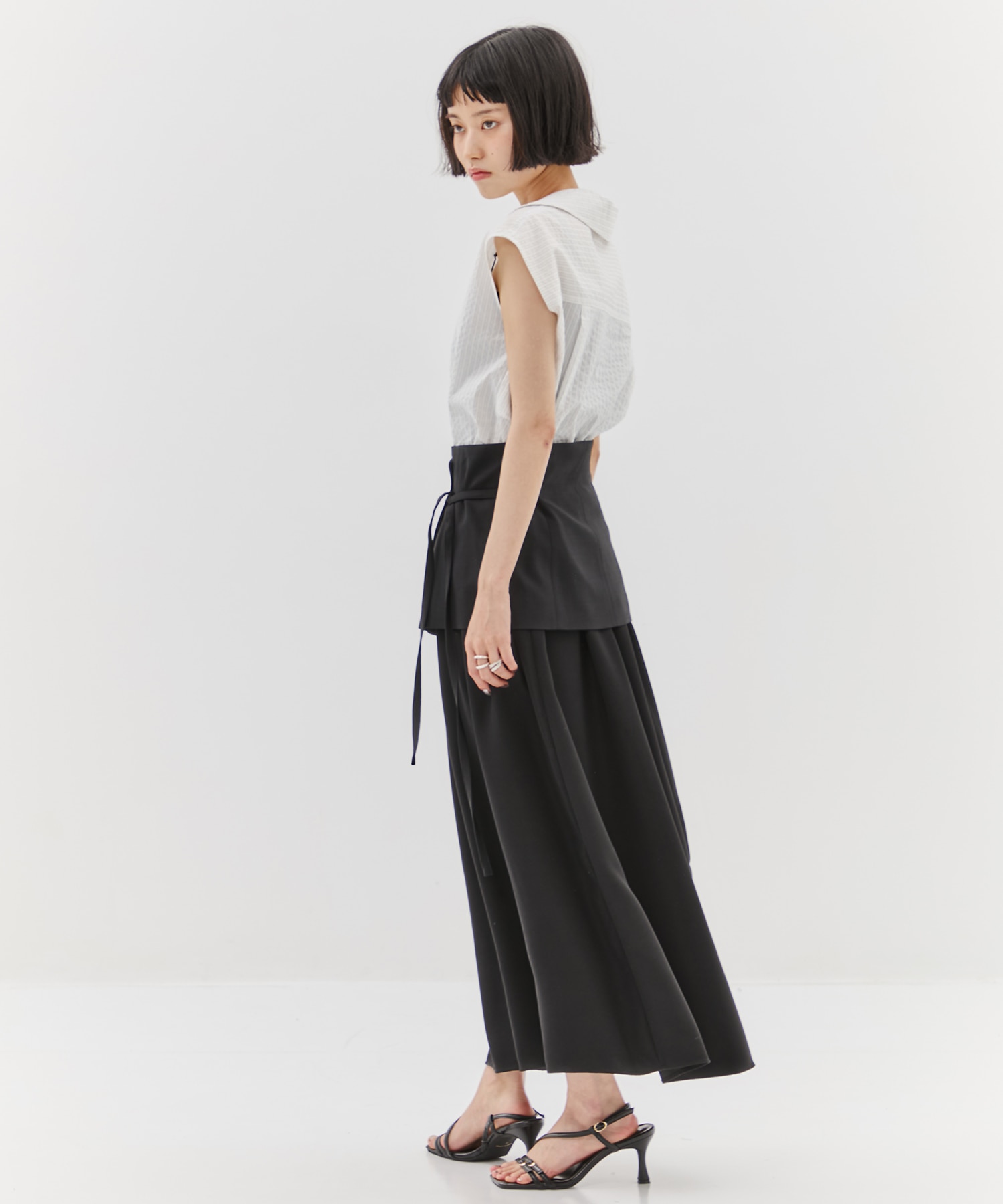 Seersucker Sleeveless Shirt STUDIOUS
