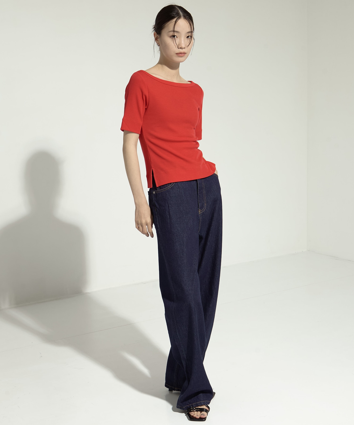Luxury Smooth Boat Neck Tee STUDIOUS