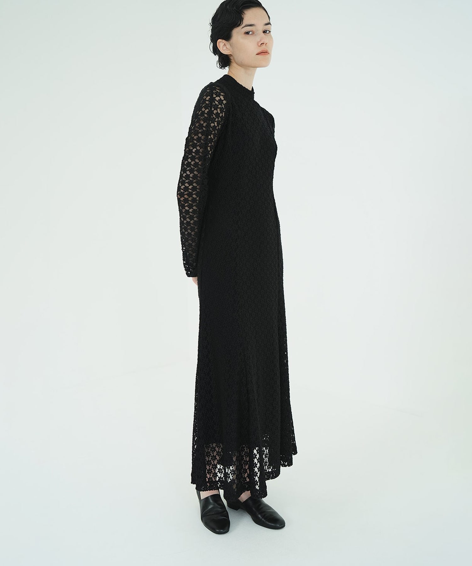 3D FLOWER LACE SLASH NECK ONEPIECE CLANE