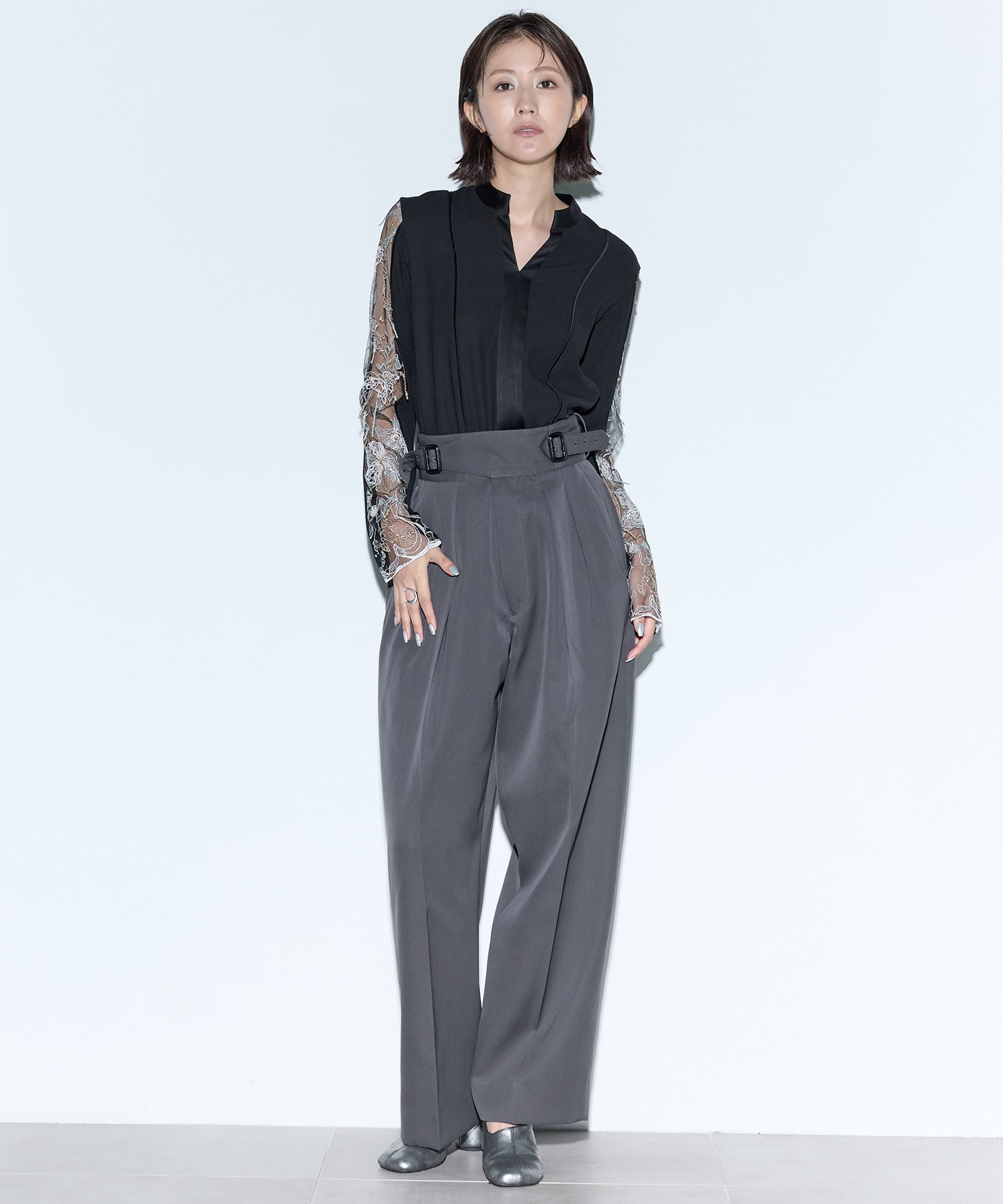 Tears flower lace tops MURRAL