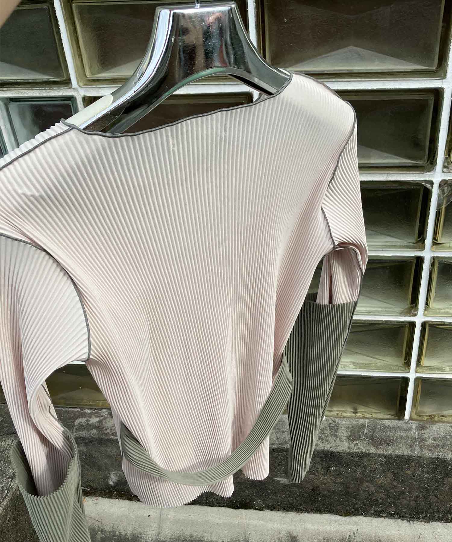 ARM COVER TOP kotohayokozawa