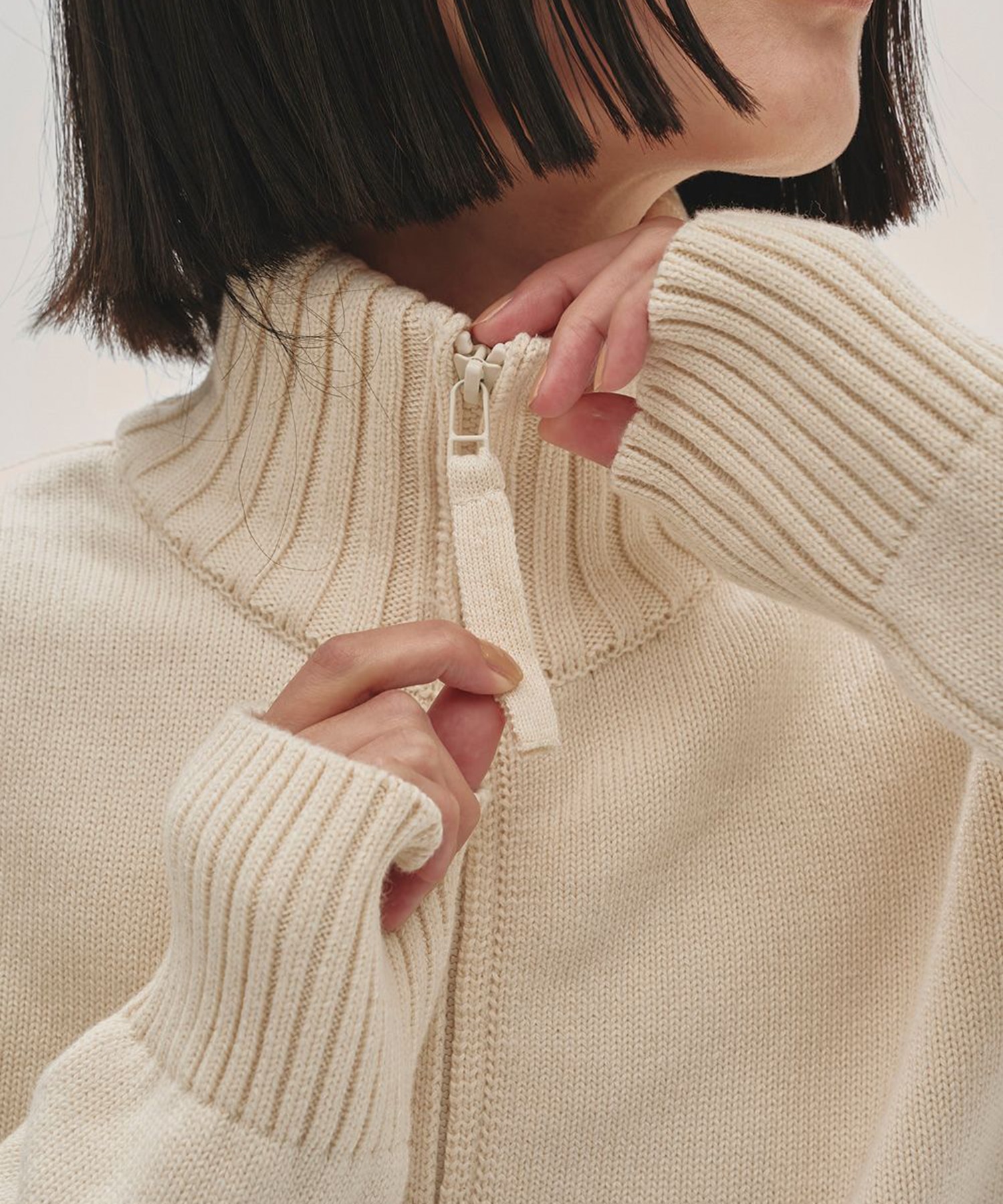 Compact Zip Knit TODAYFUL
