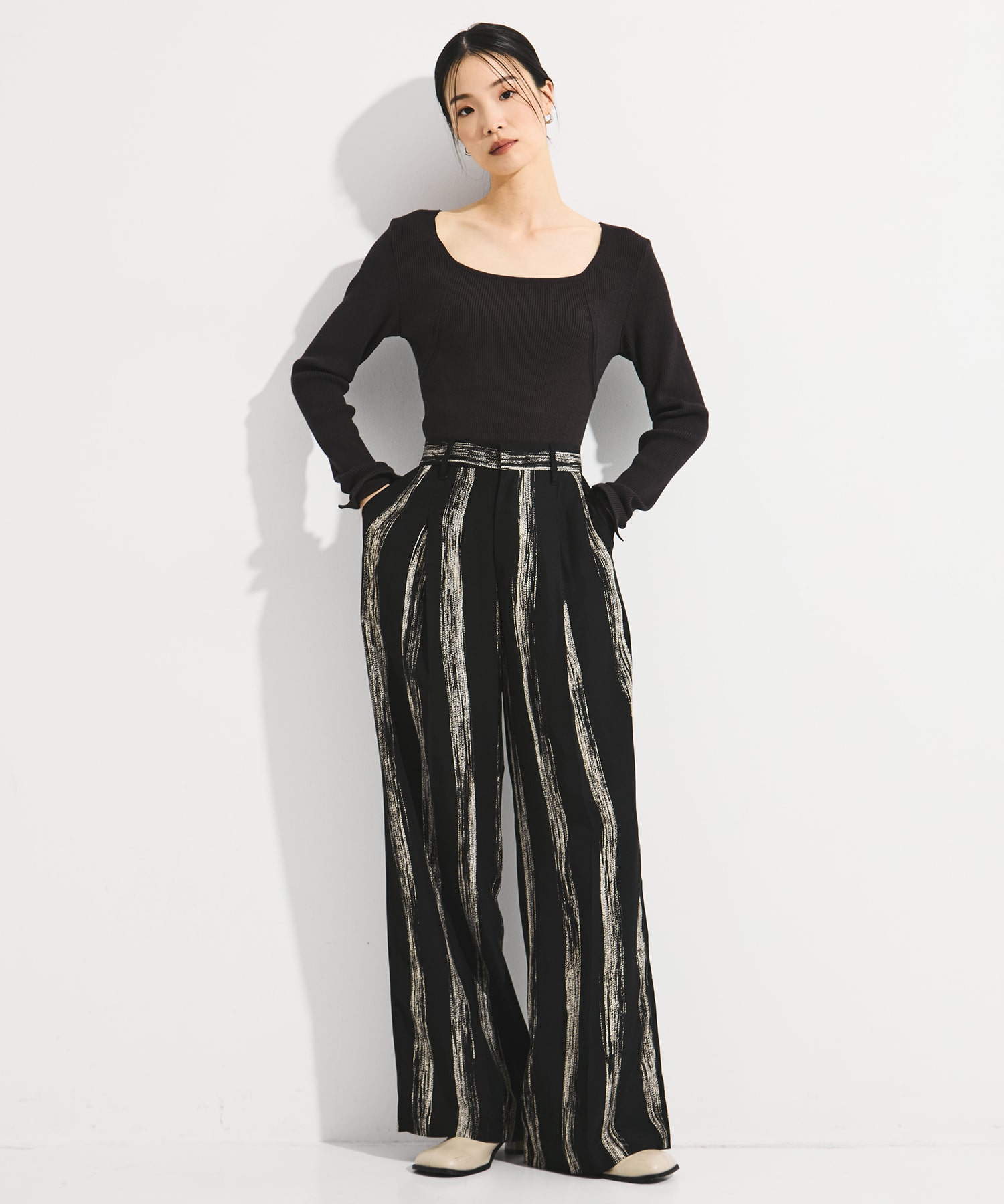 Stitch stripe pants AKIRANAKA