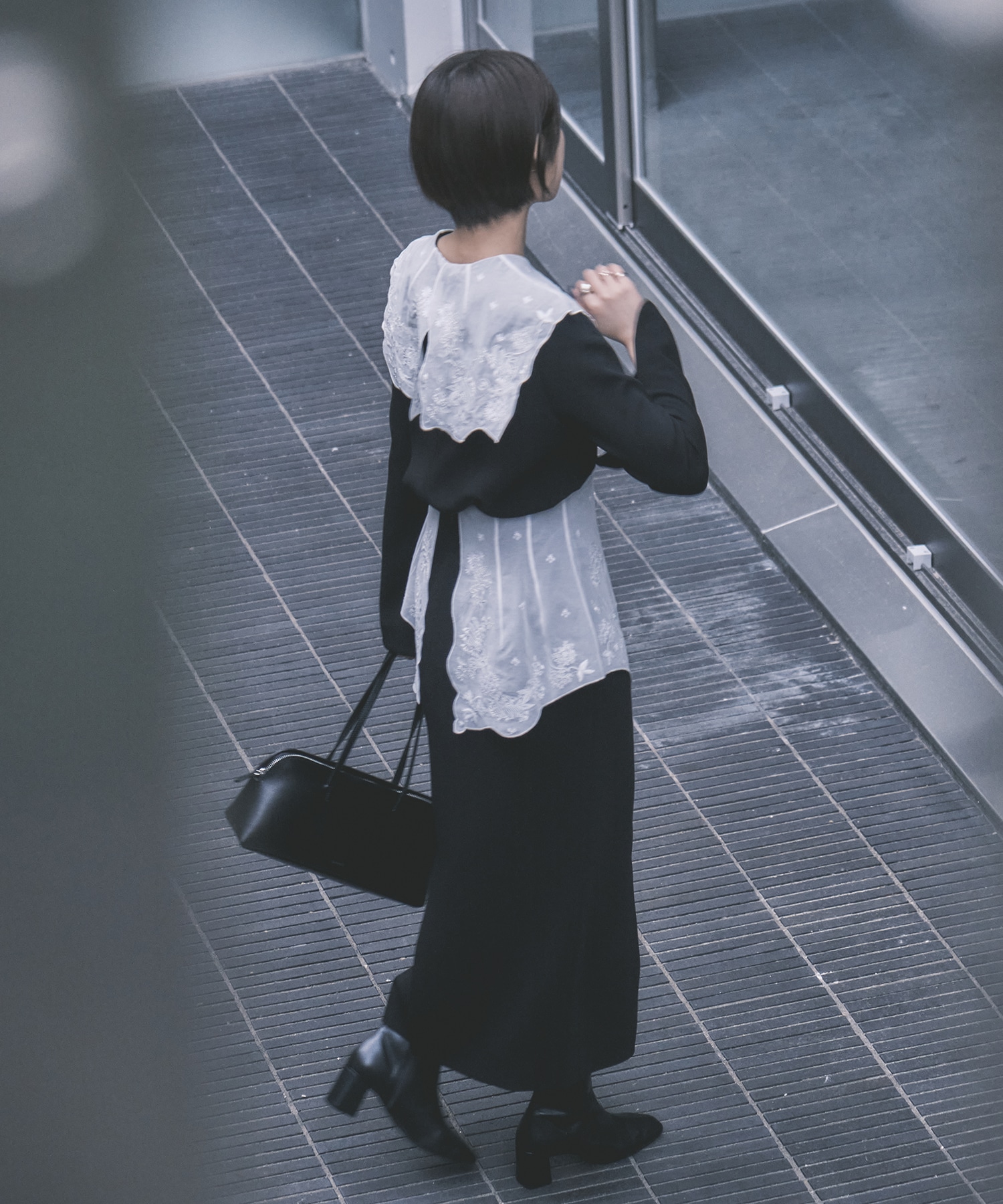 Triacetate Georgette Embroidery Peplum Skirt(1 BLACK): Mame