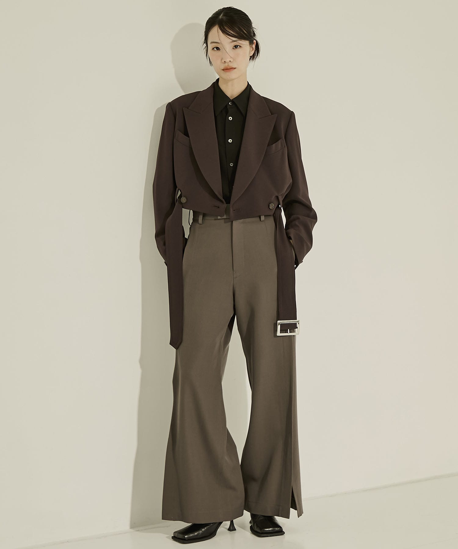 Cropped Belt JKT UJOH