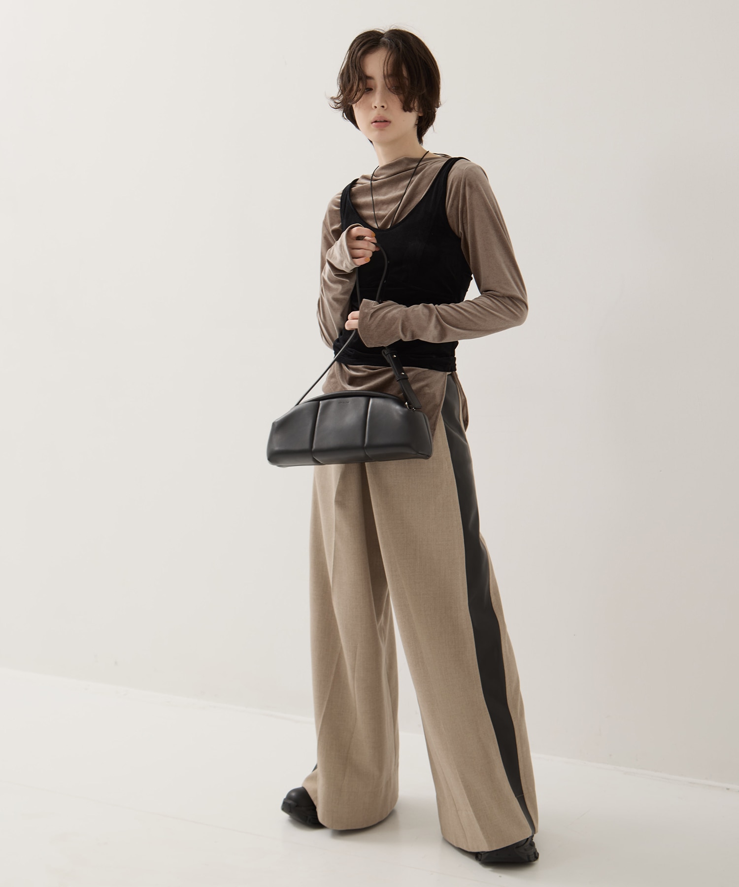 PUFF CLASP CLUTCH ADD CULUMN