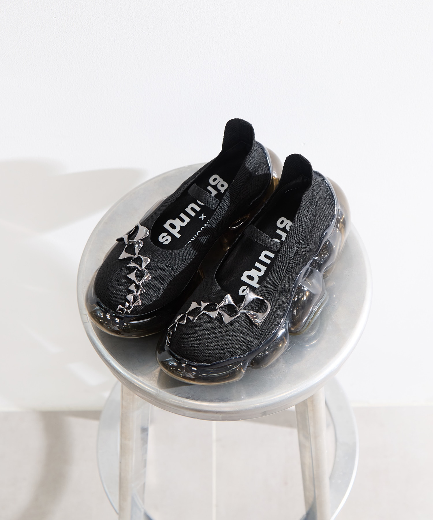 MOOPIE x HEAVEN TANUDIREDJA CHAINS MERRY grounds