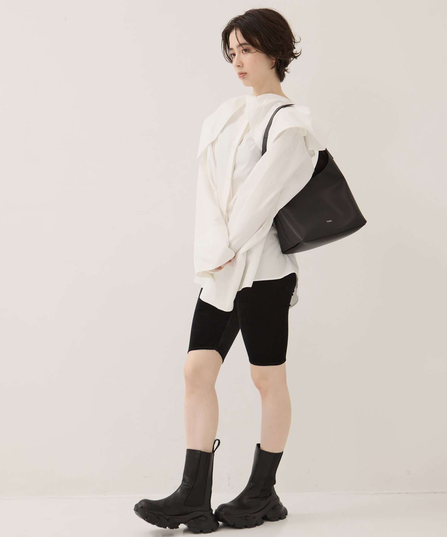 Track Sole Short Boots STUDIOUS