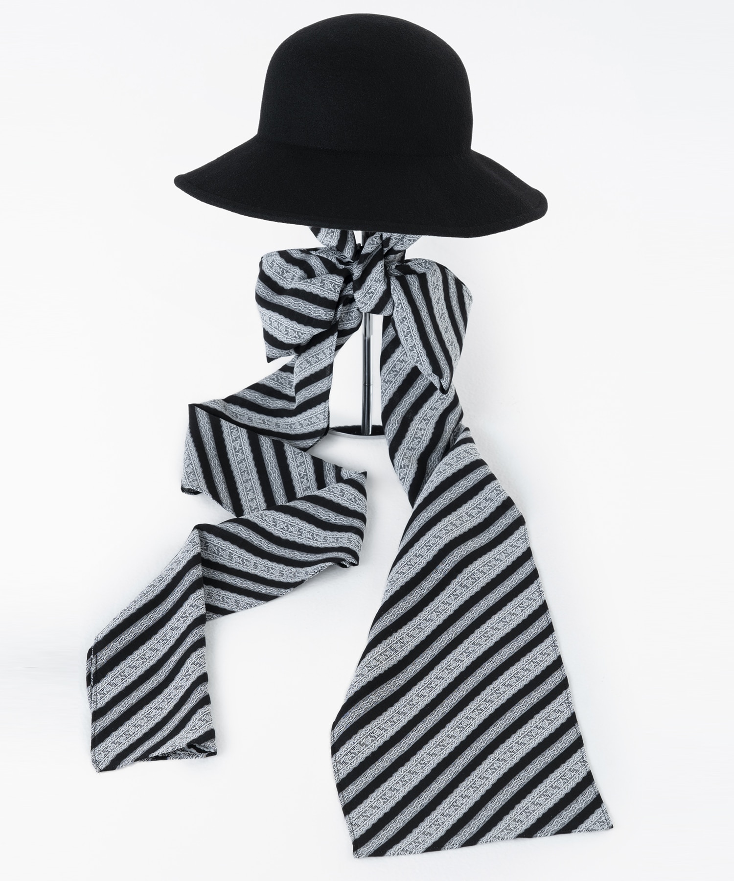 Hats with Lace jaquard stripe scarves FETICO