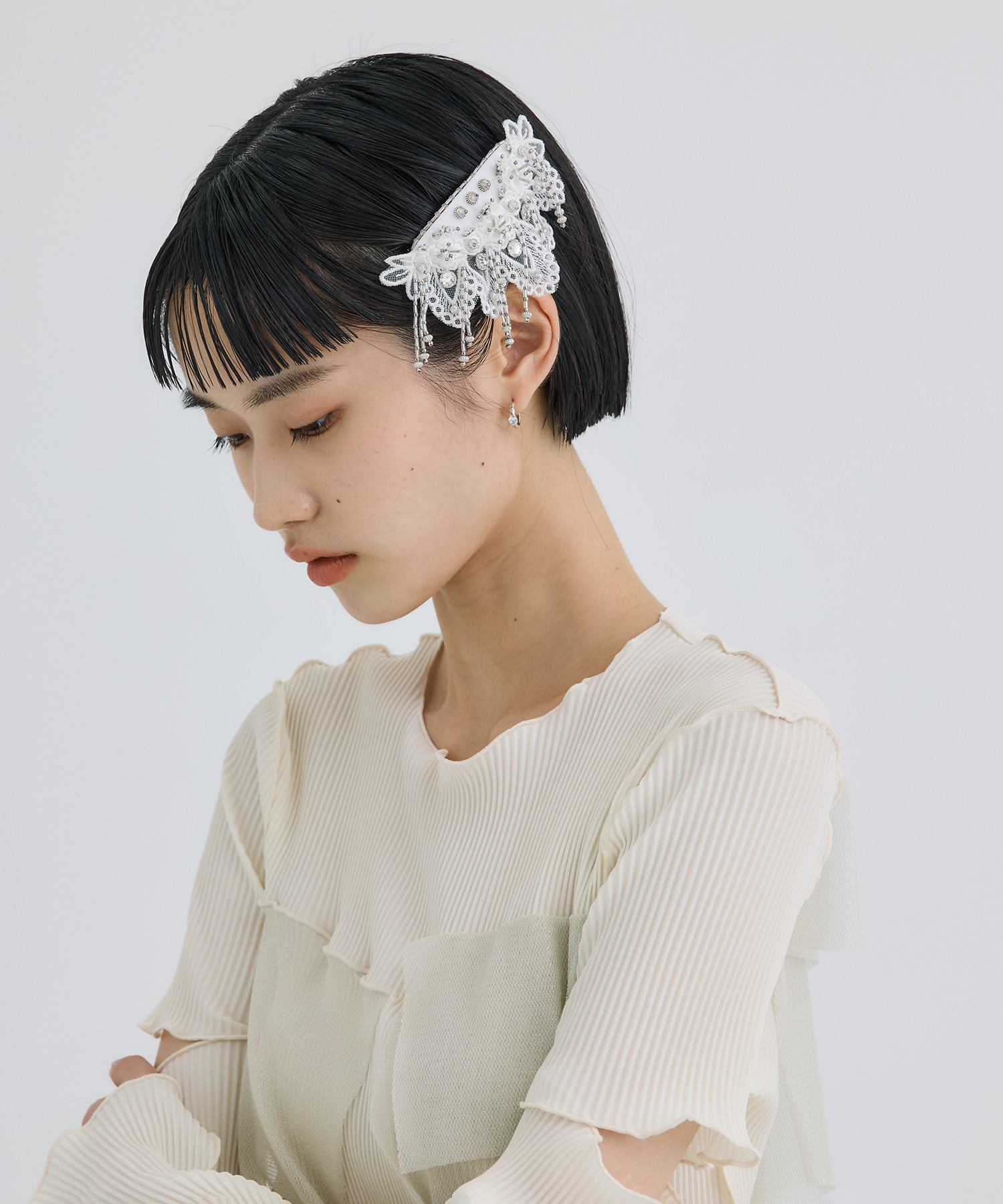 Snow bijou barrette left(FREE WHITE): tanakadaisuke: WOMENS