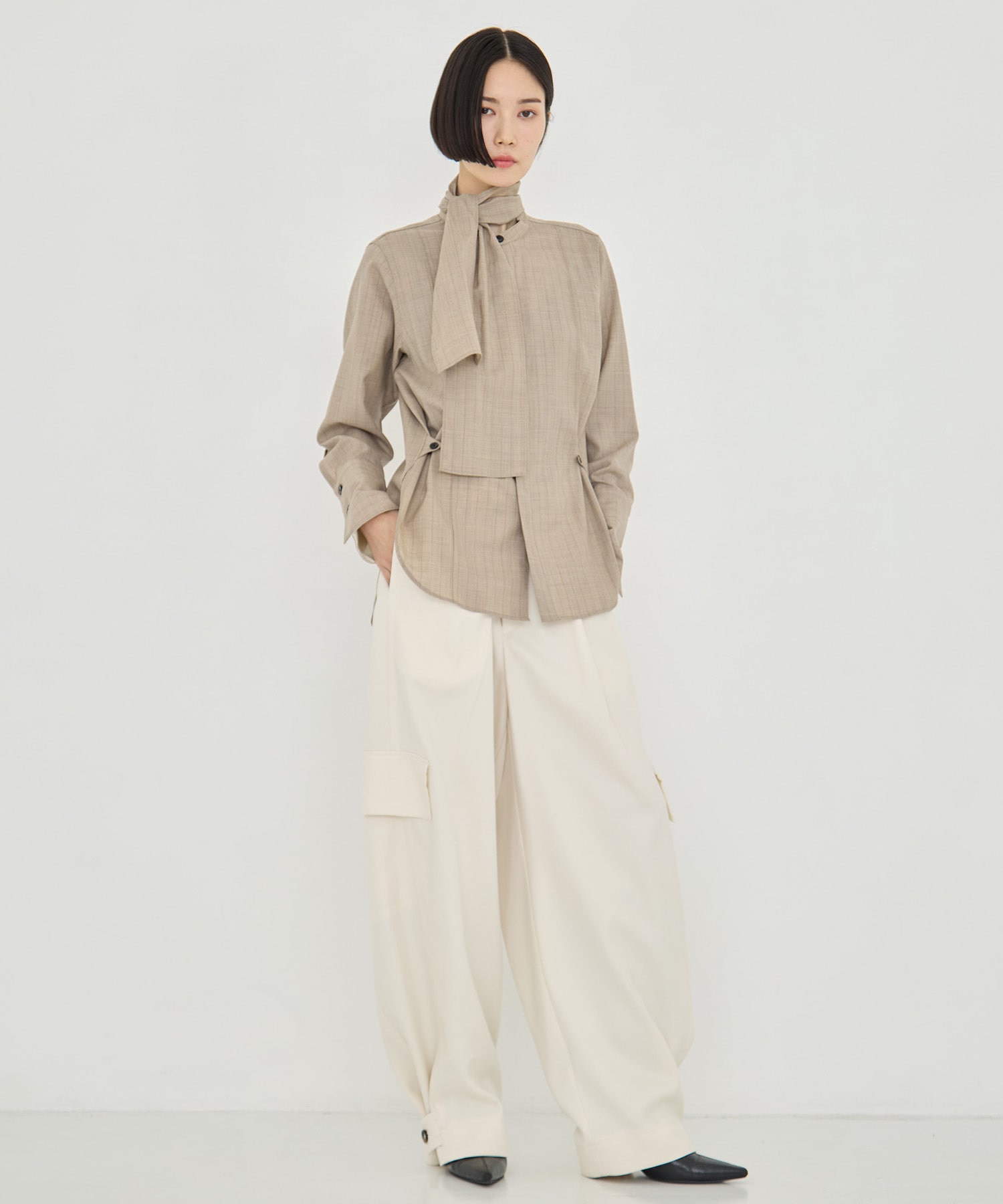 Waist Tucked Wool Shirt STUDIOUS