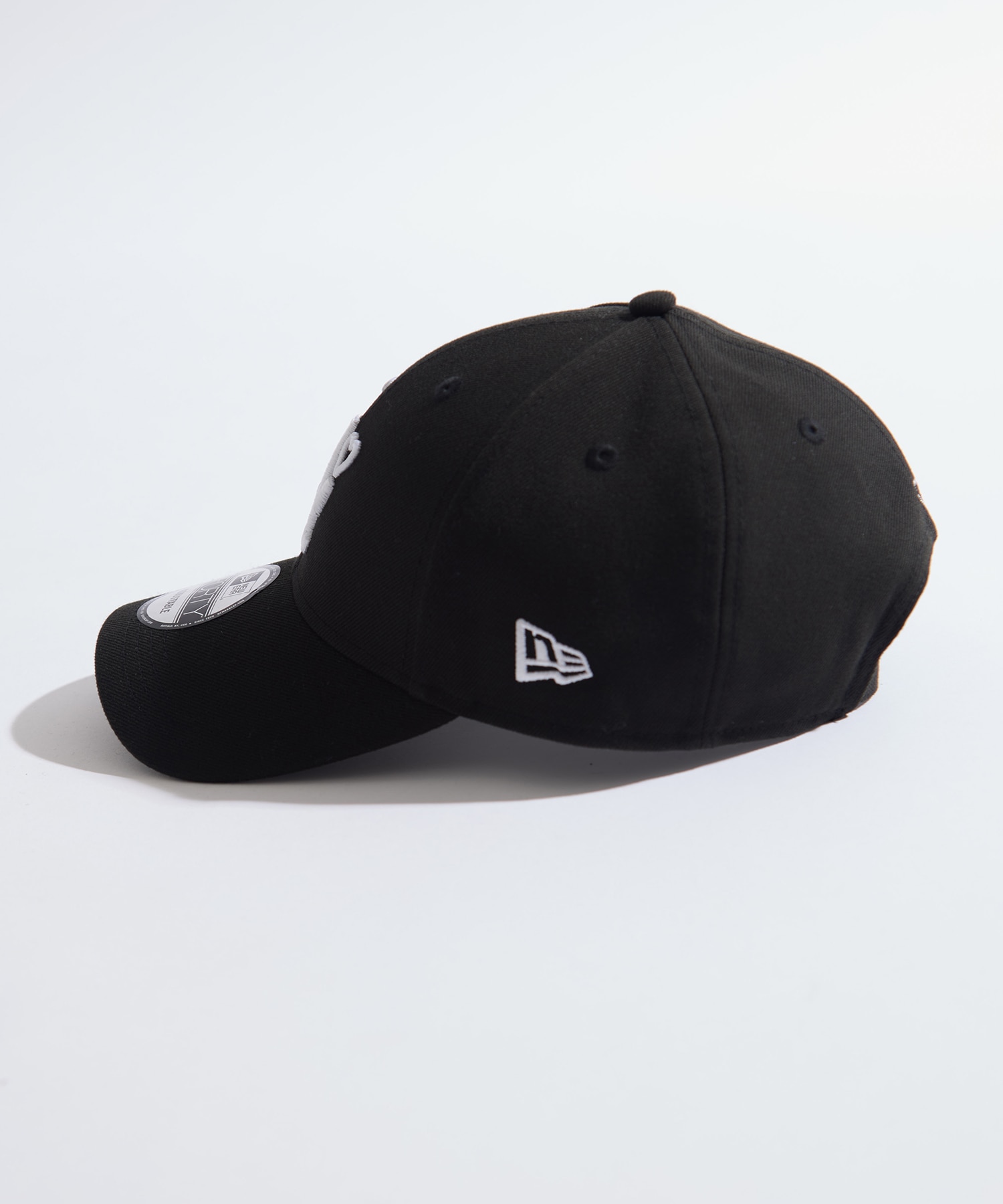 x Newera Dodgers Cap BASICKS