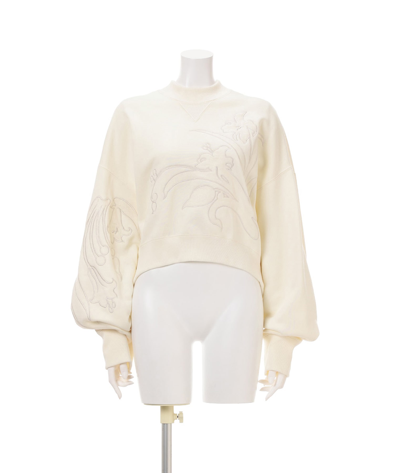 Floral Embroidery Short Sweat Top Mame Kurogouchi