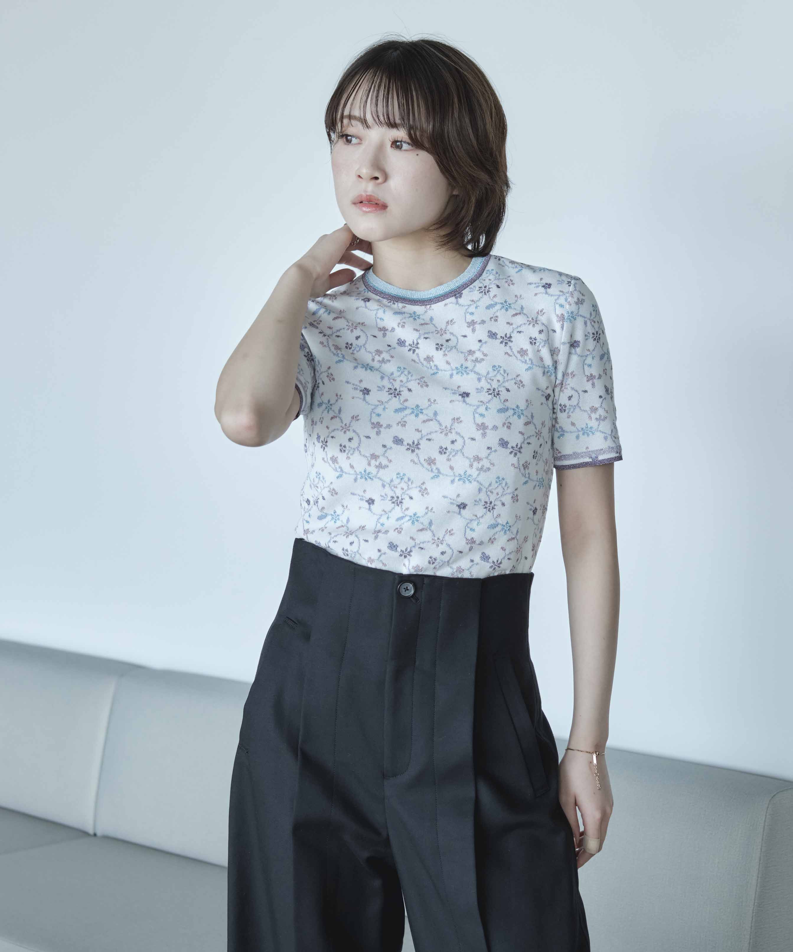 Floral Motif Glitter Short Sleeve Knit Top Mame Kurogouchi