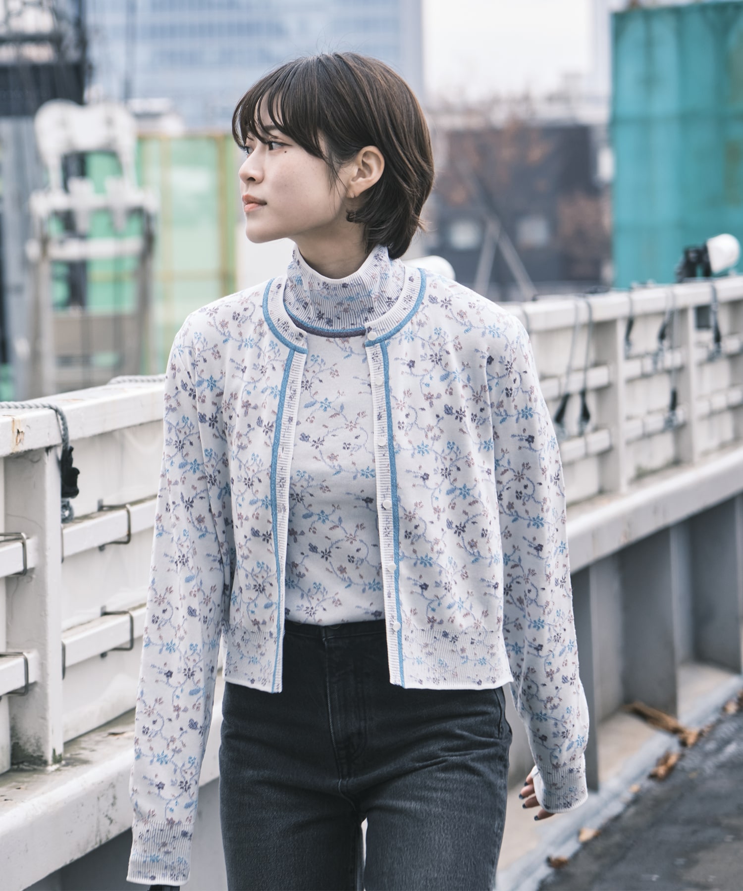Floral Motif Glitter High Neck Knit Top Mame Kurogouchi