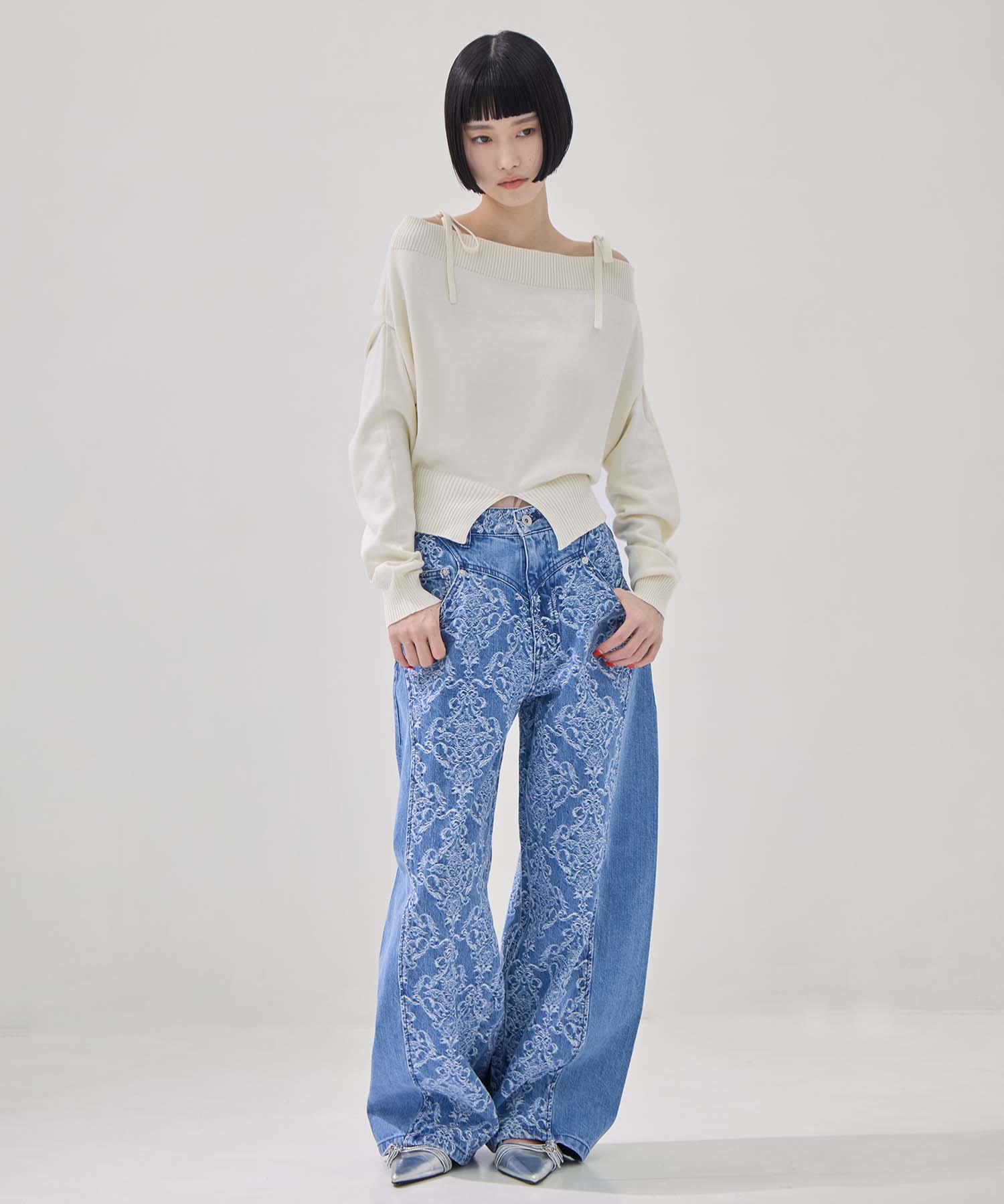 DAMASK-PRINT DENIM CURVE-FIT HIGH-RISE JEANS 