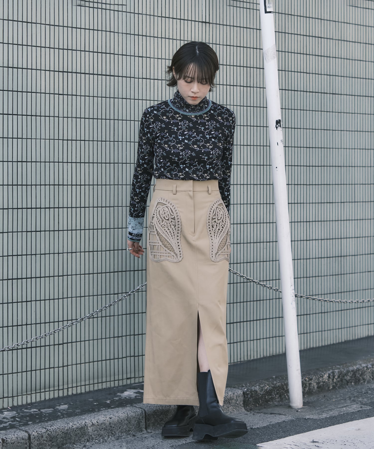 Cording Embroidery Detailed I-line Skirt Mame Kurogouchi