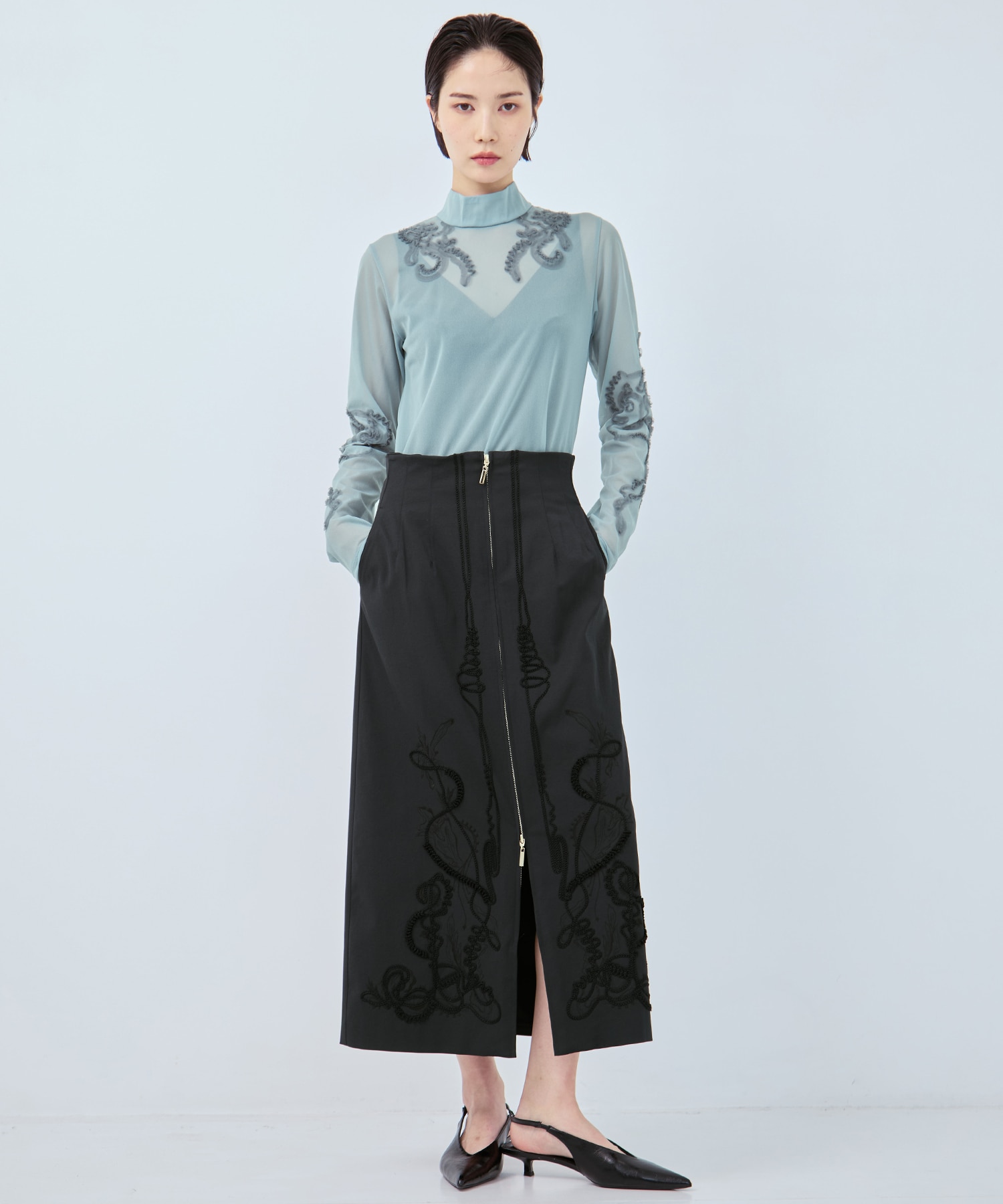 別注Cucurbita embroidered skirt MURRAL