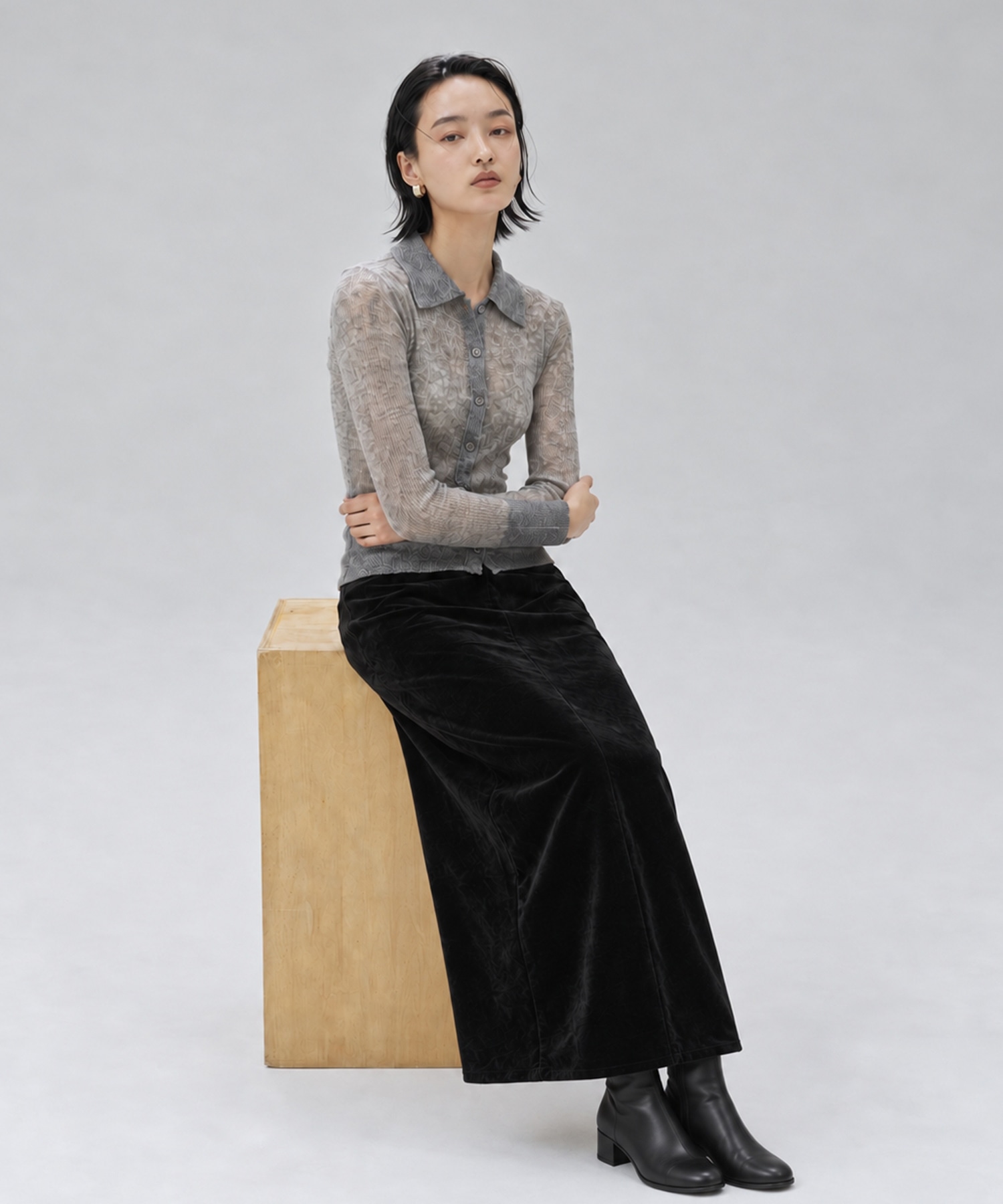 Velour Smooth Skirt STUDIOUS