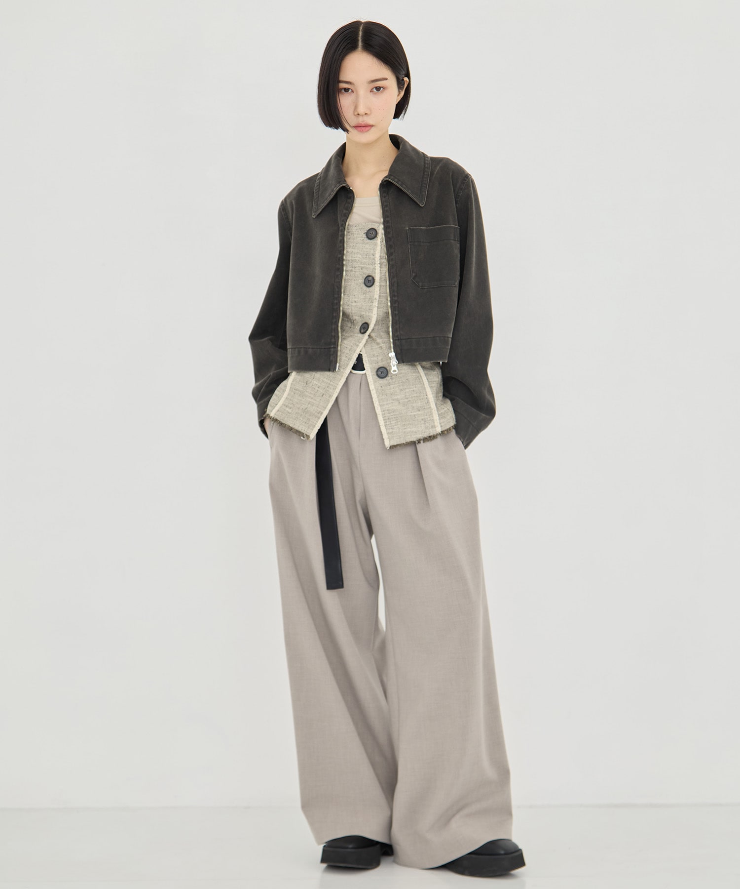 Suede Short Jacket STUDIOUS