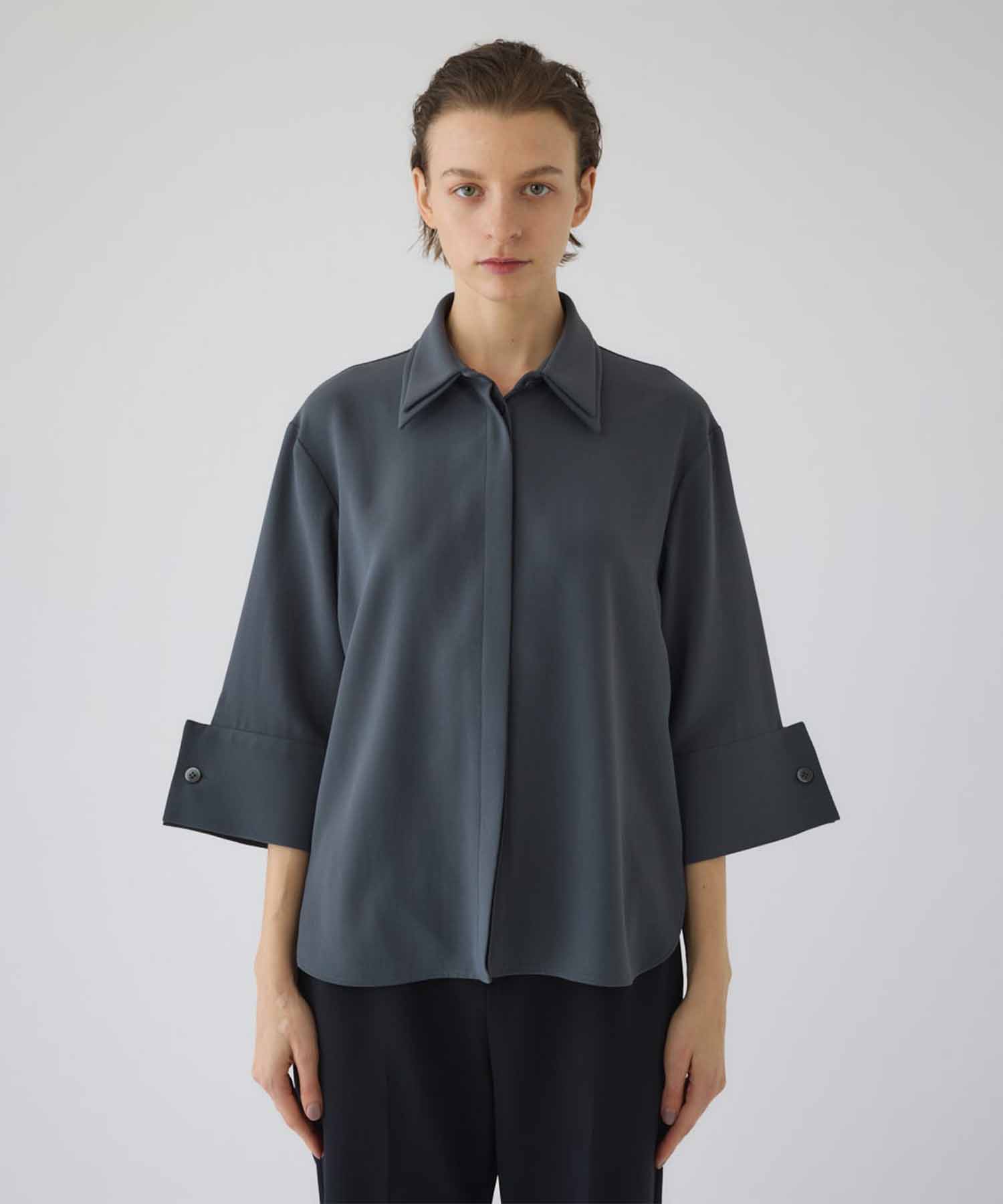 W-collar classical blouse RIM.ARK