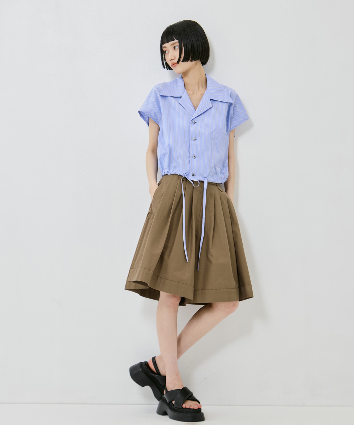 Open Collar Cropped Shirt UJOH
