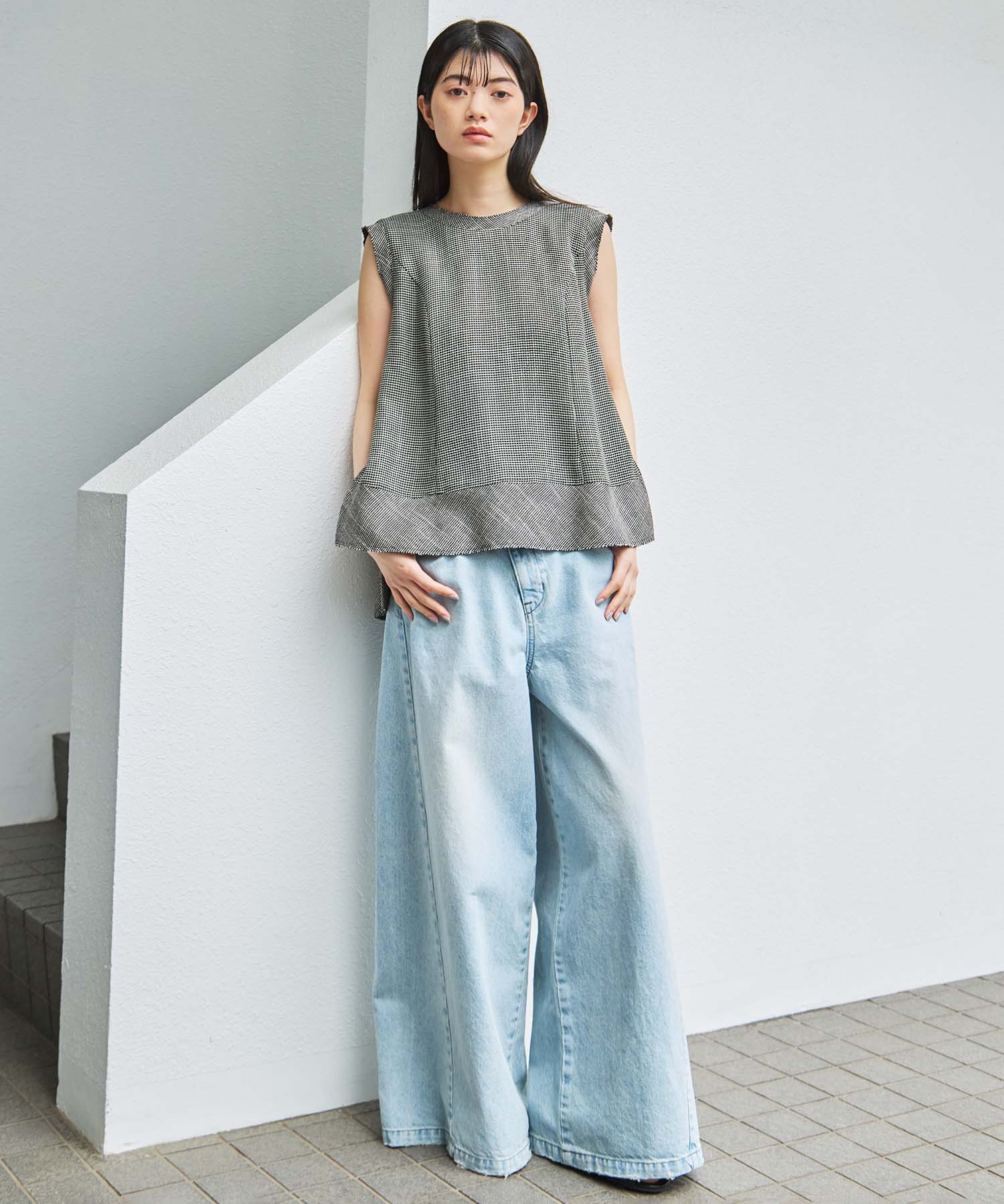 Sleeveless Washable Mesh Blouse 