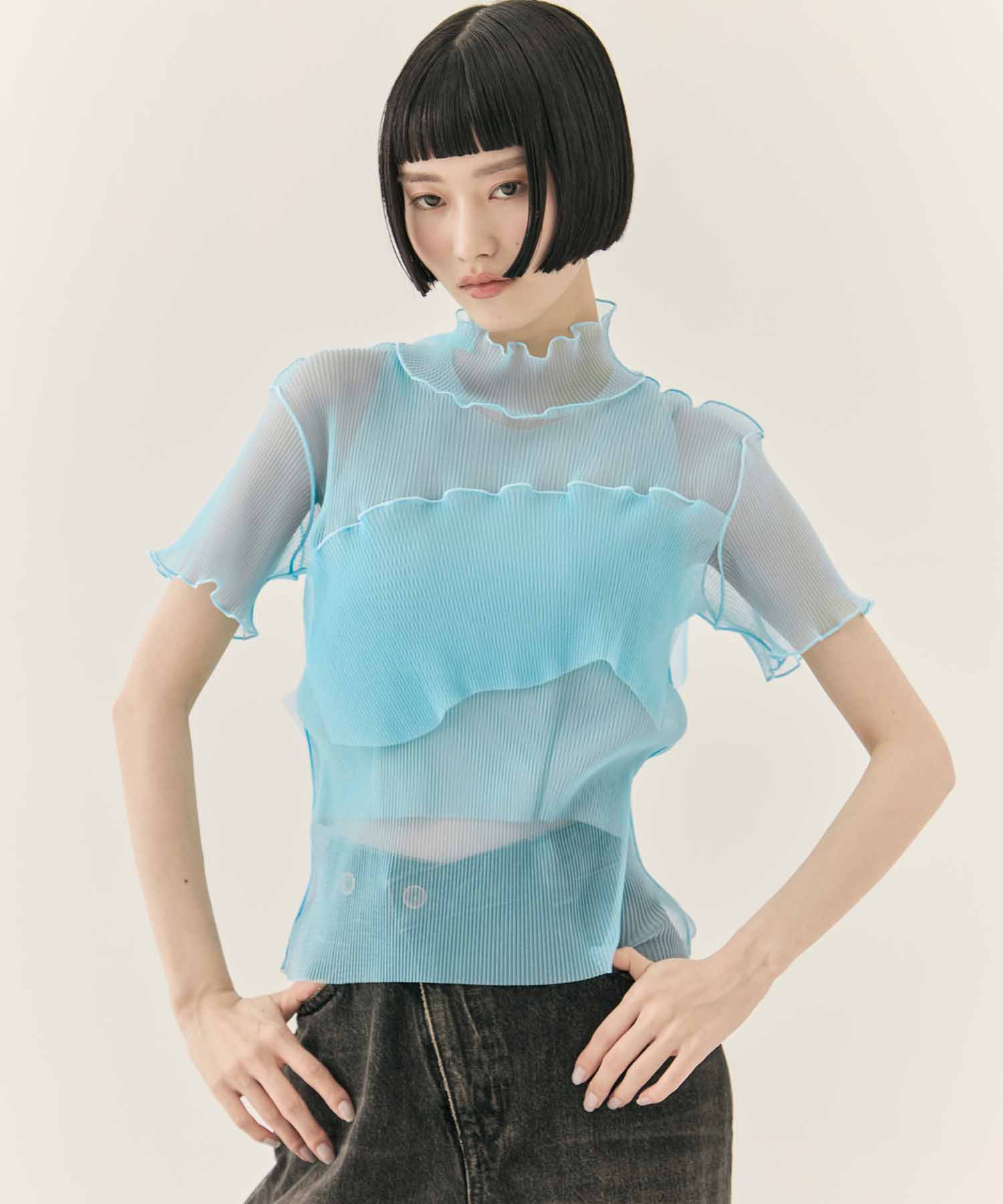 GHOST TODO TOP SHORTSLEEVE HIGHNECK +INNER kotohayokozawa