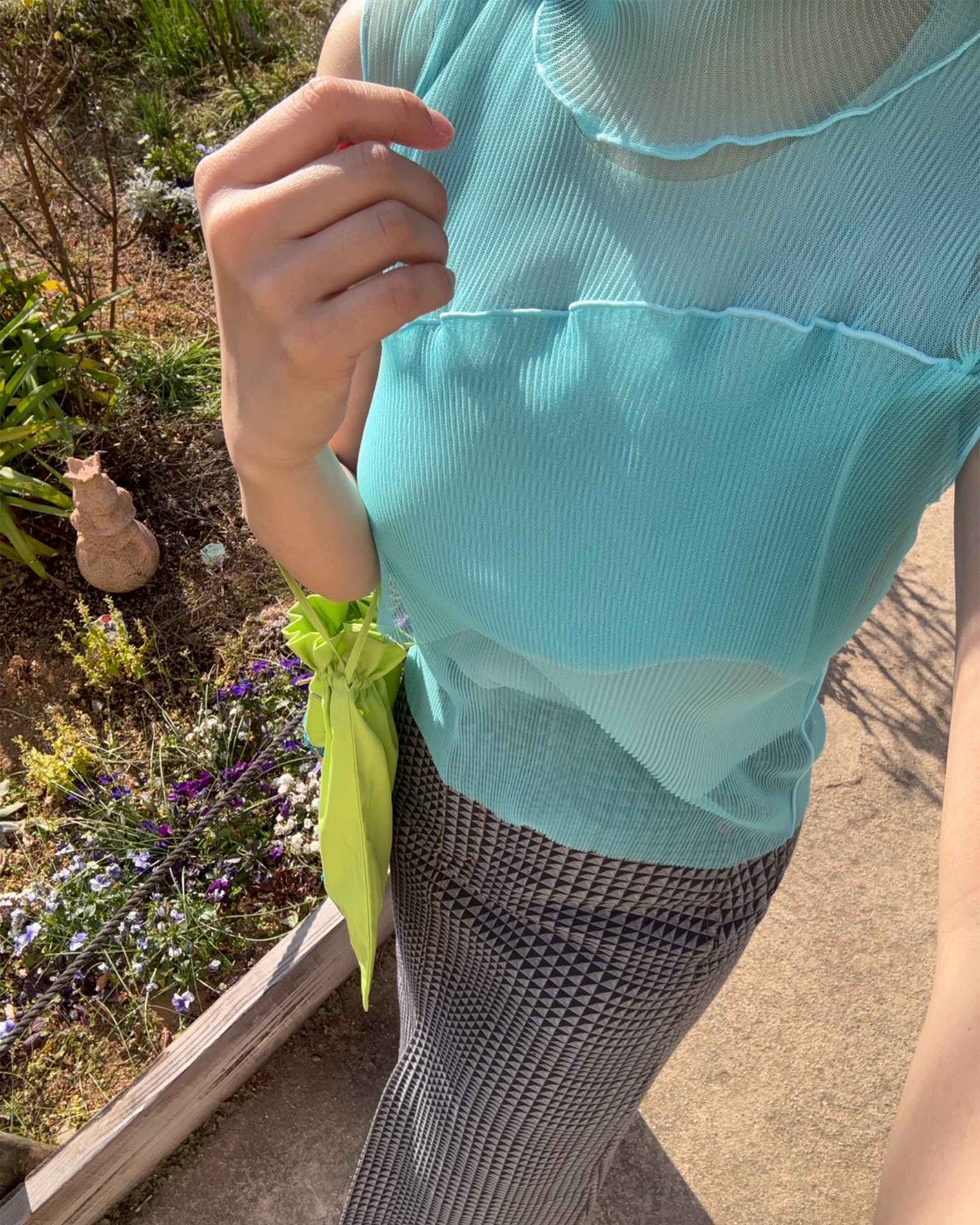 GHOST TODO TOP *SLEEVELESS HIGHNECK +INNER kotohayokozawa