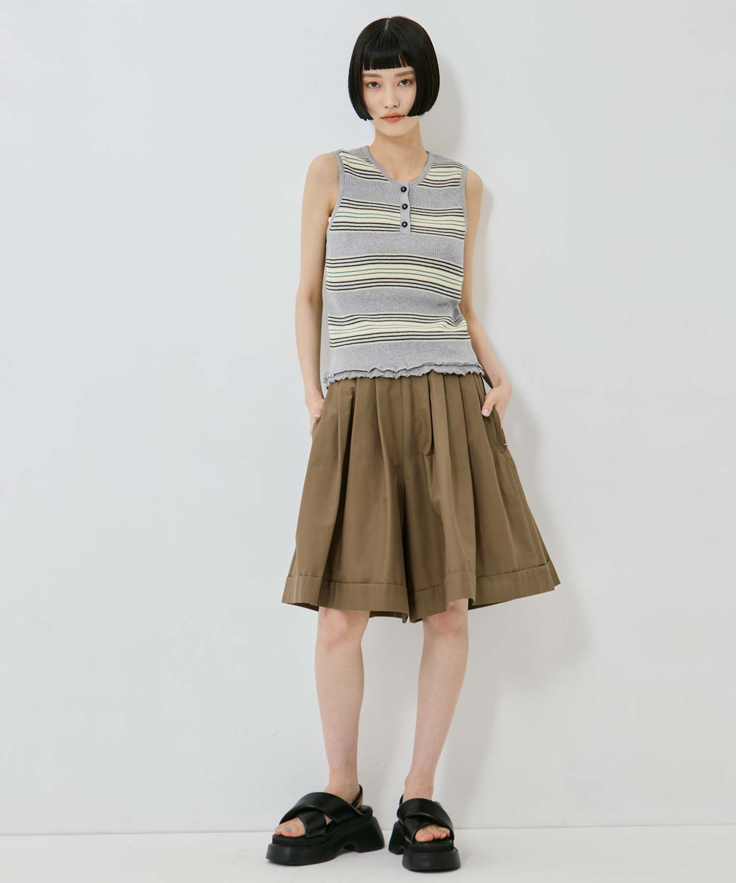 AKES-012K【ボーダーニットトップス】 AKANE UTSUNOMIYA