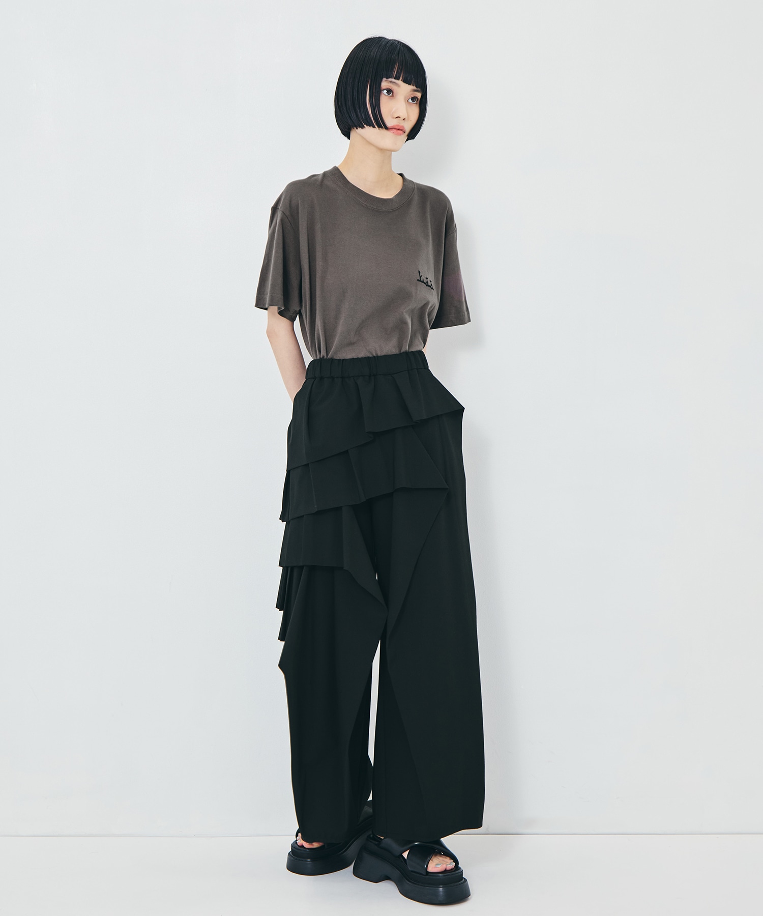 別注 RUFFLE PANTS TAAKK