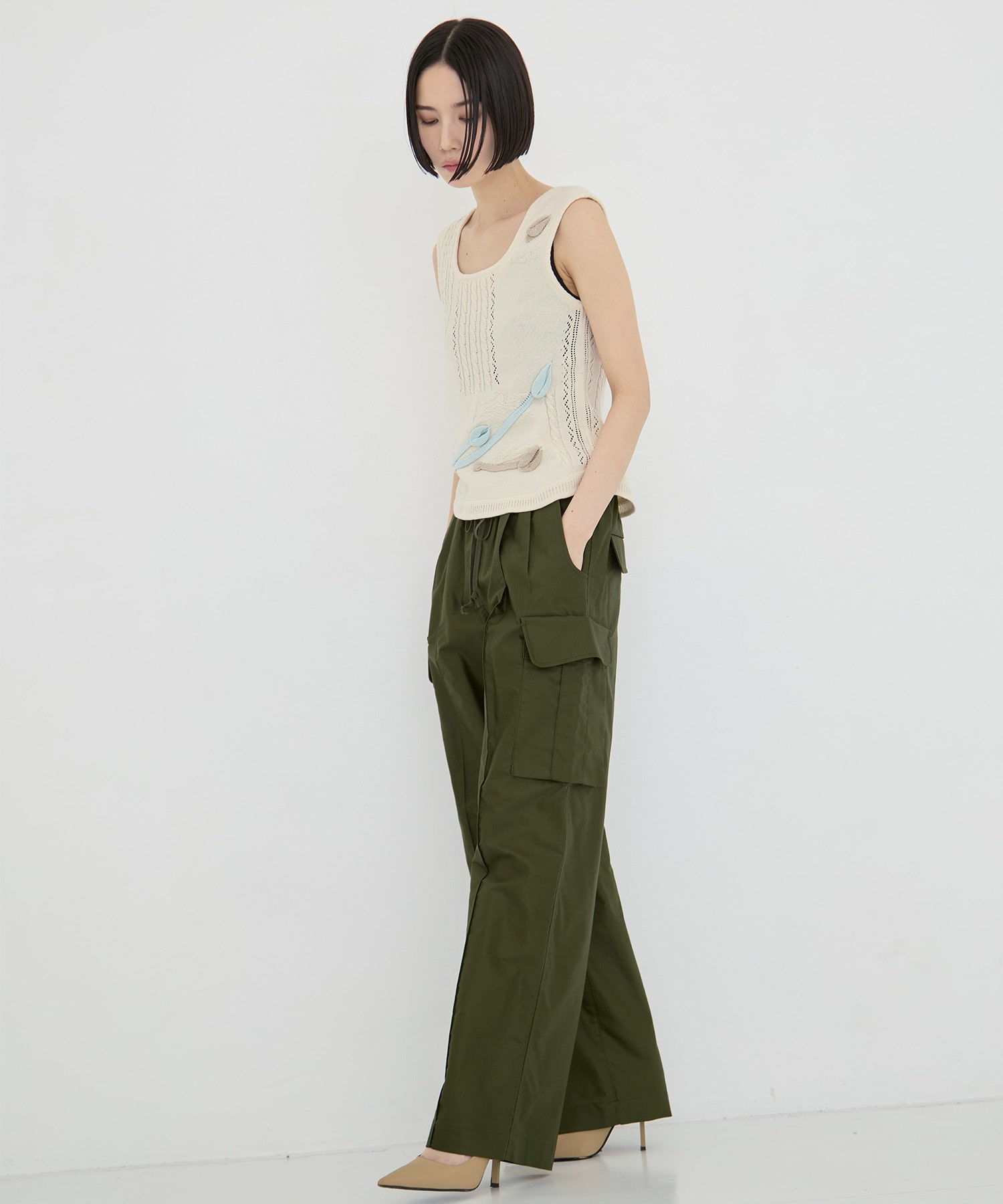 3D Floral Motif Sleeveless Knit Top Mame Kurogouchi