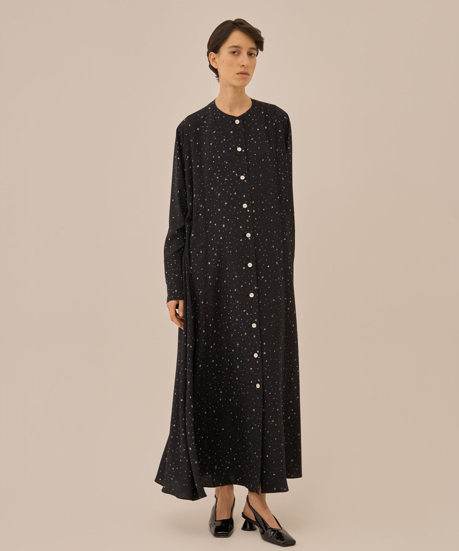 Yasetsu dress AKIRANAKA