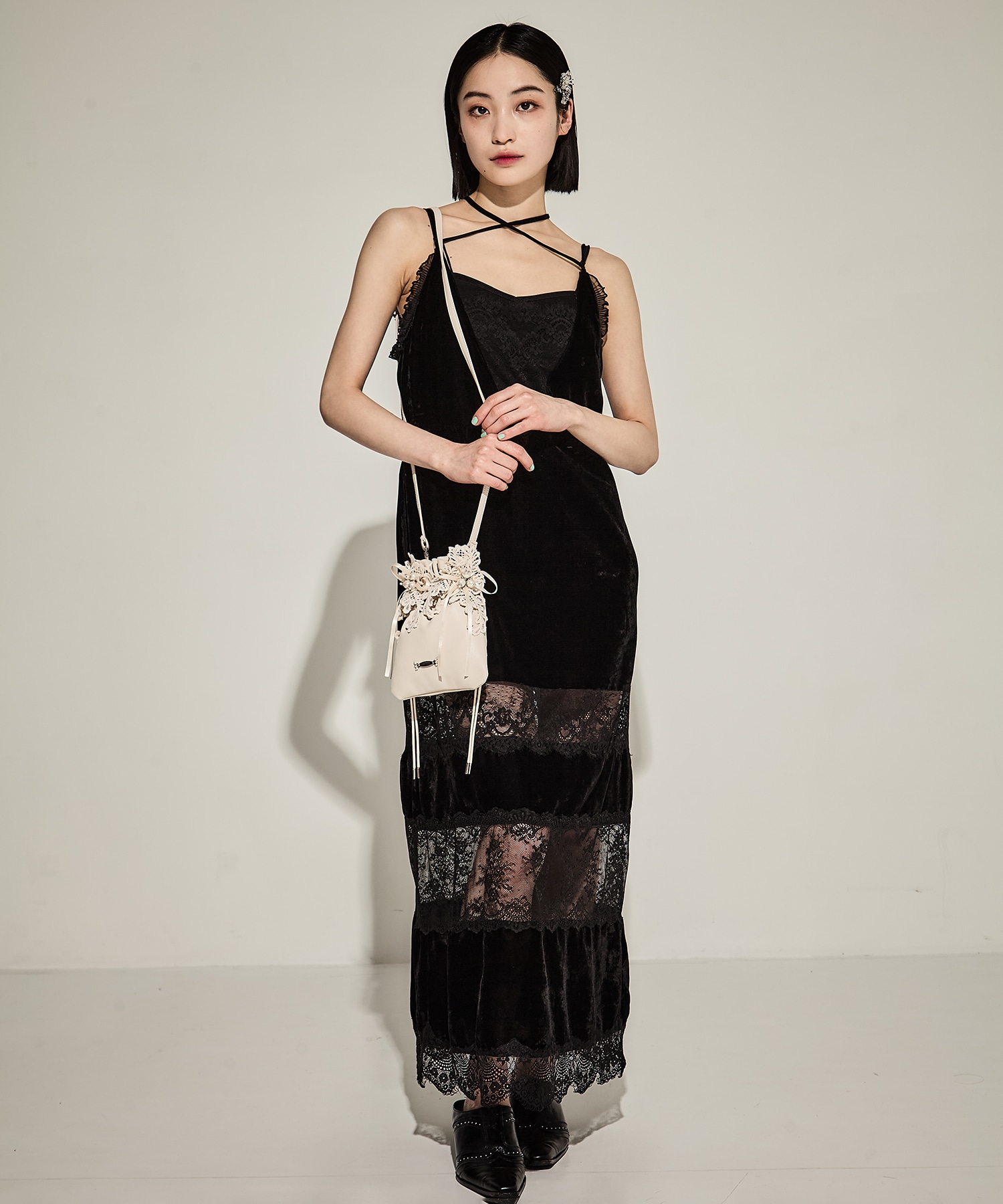 lace flower drawstring sacoche tanakadaisuke