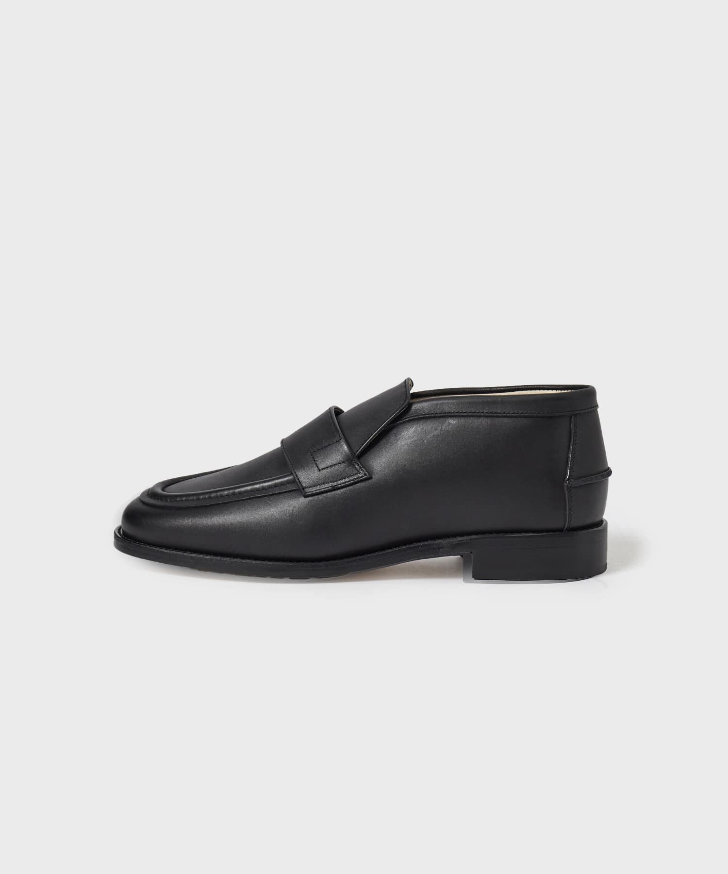 MID-CUT LOAFER foot the coacher