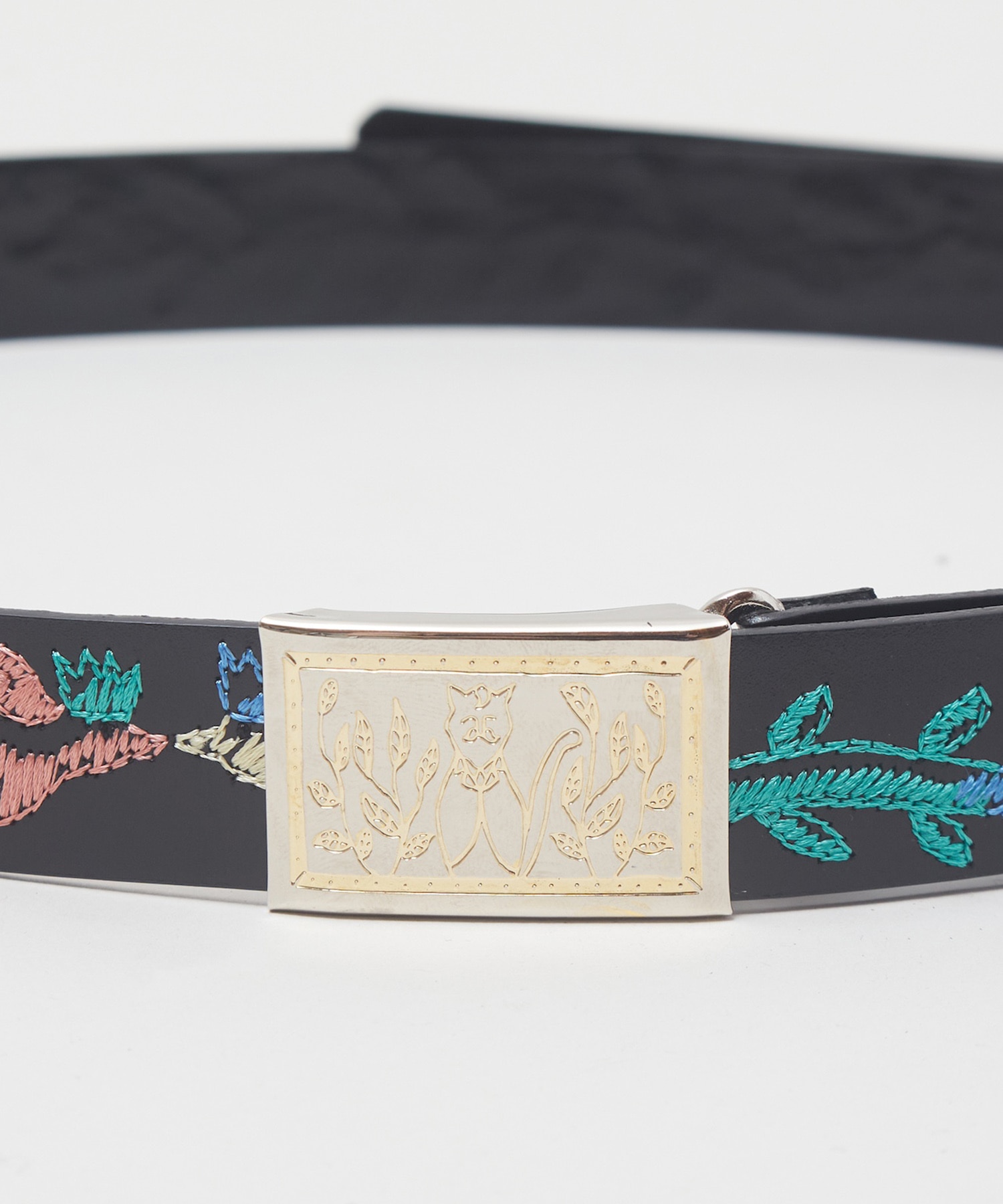 PICTURESQUE OJISAN BELT WITH EMBROIDERY SHINYAKOZUKA