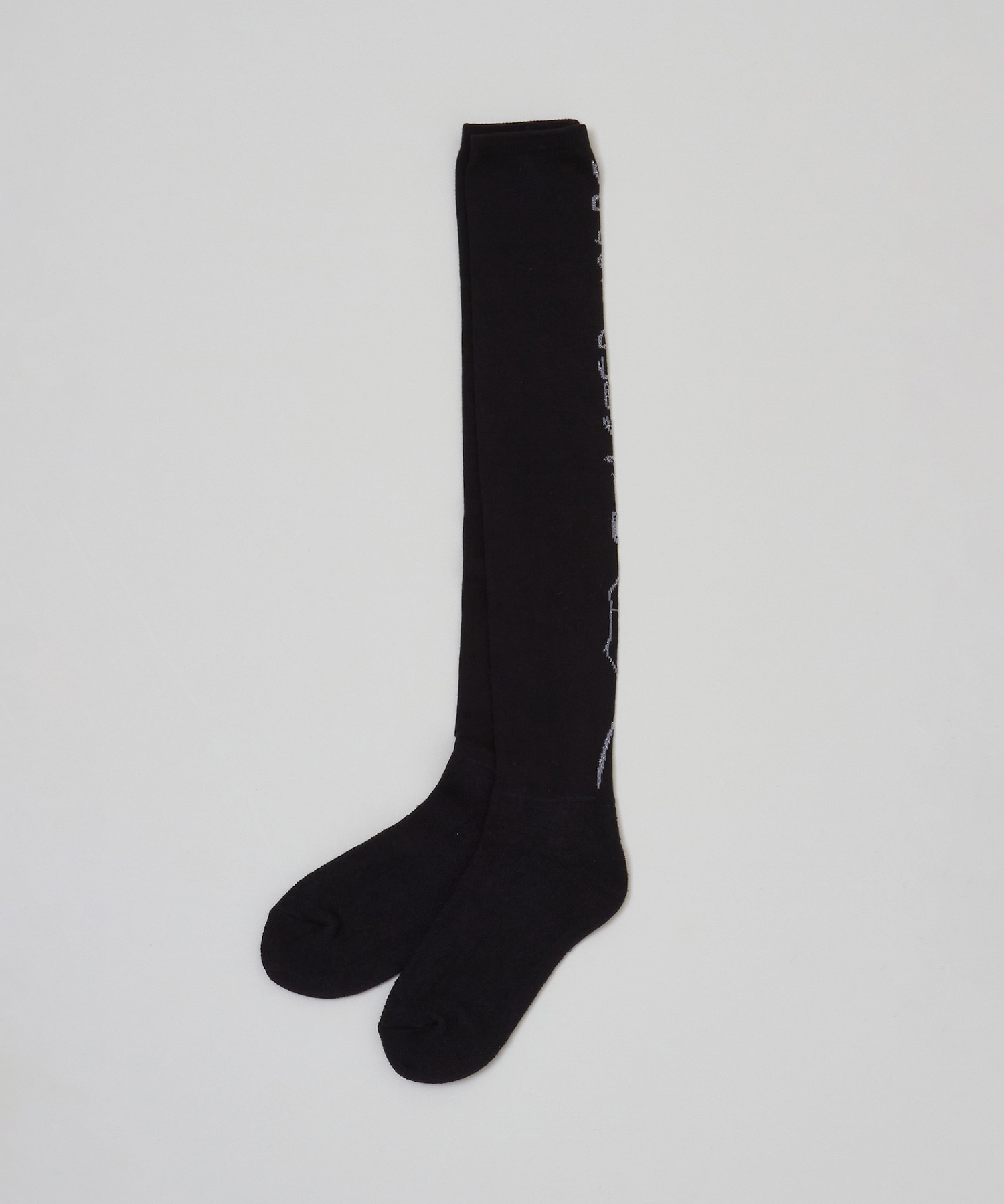 LOOSE SOCKS SHINYAKOZUKA