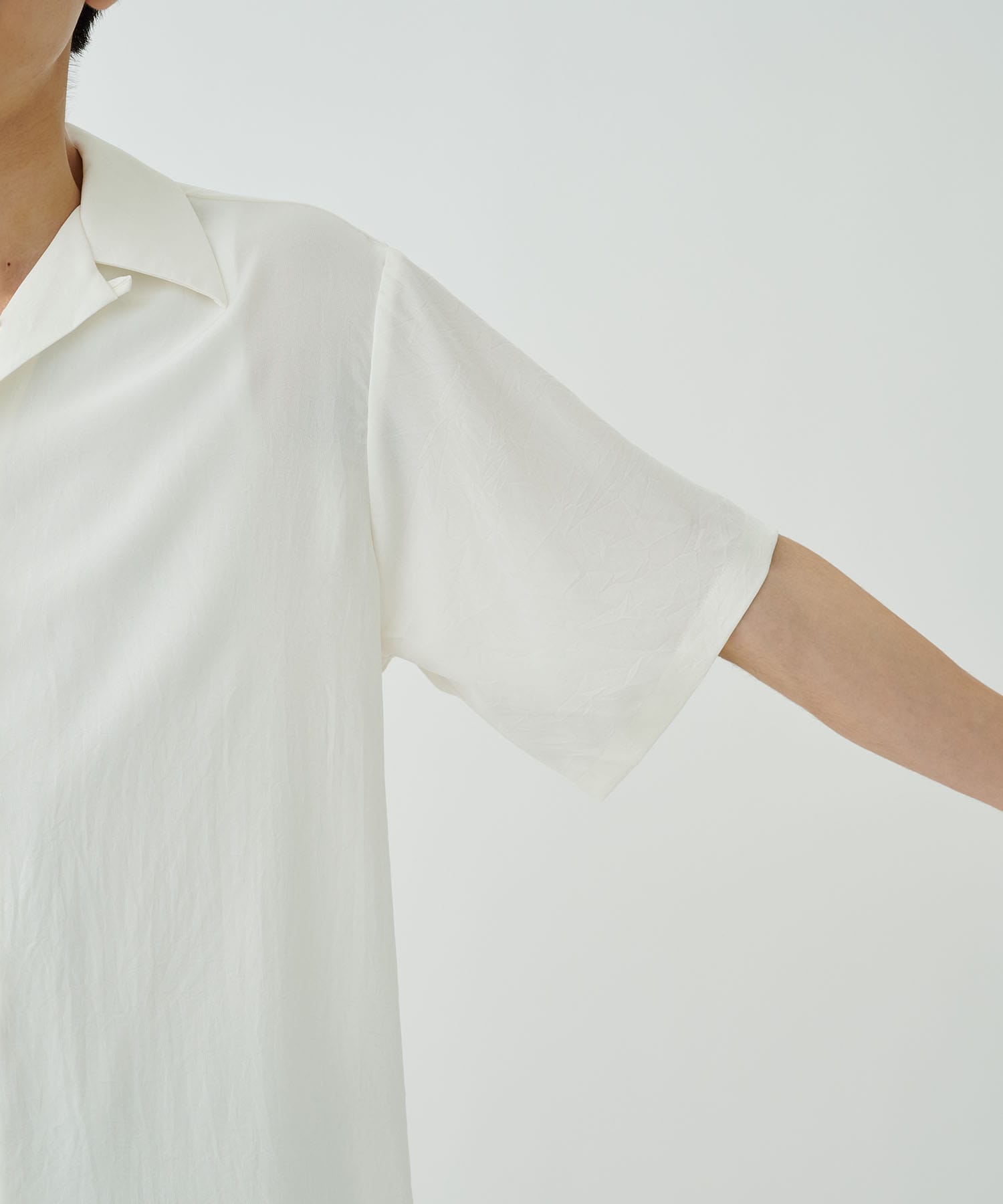 OPEN COLLAR S/S SHIRT