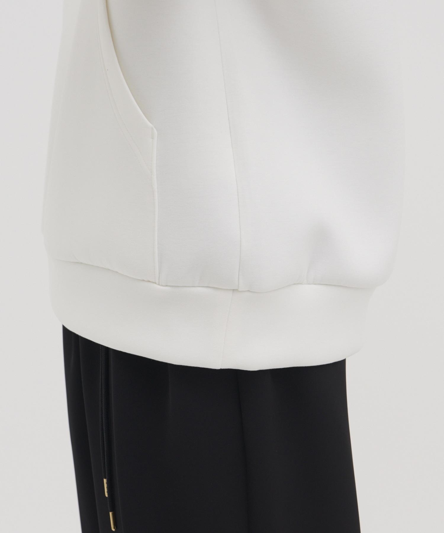 CULLNI Logo Embroidery Hoodie CULLNI