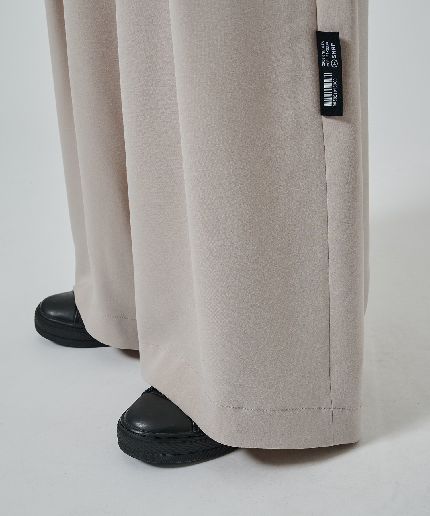 WIDE SLACKS SHAREEF