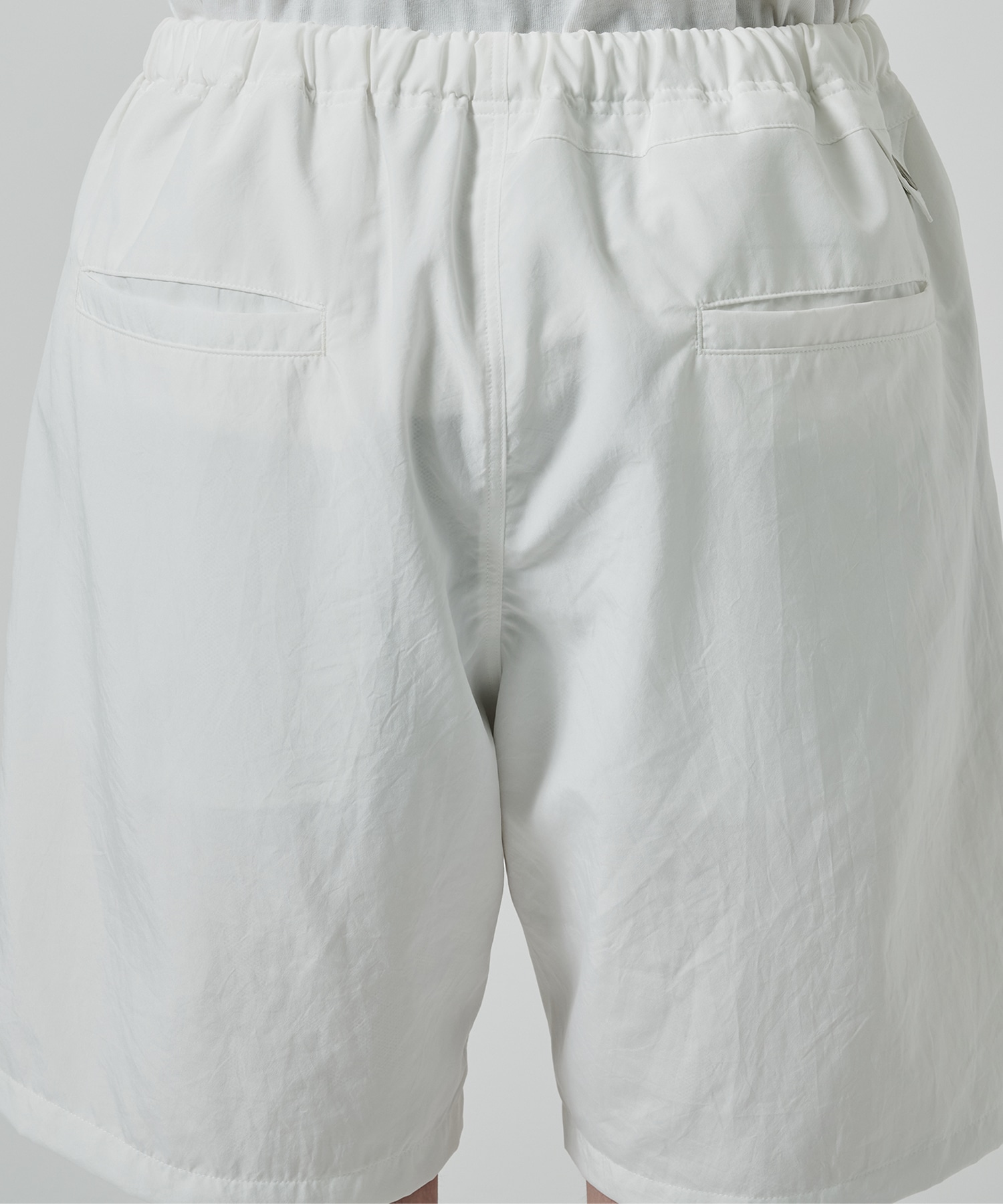 〈別注〉 ONE EYELET ACTIVE SHORTS White Mountaineering
