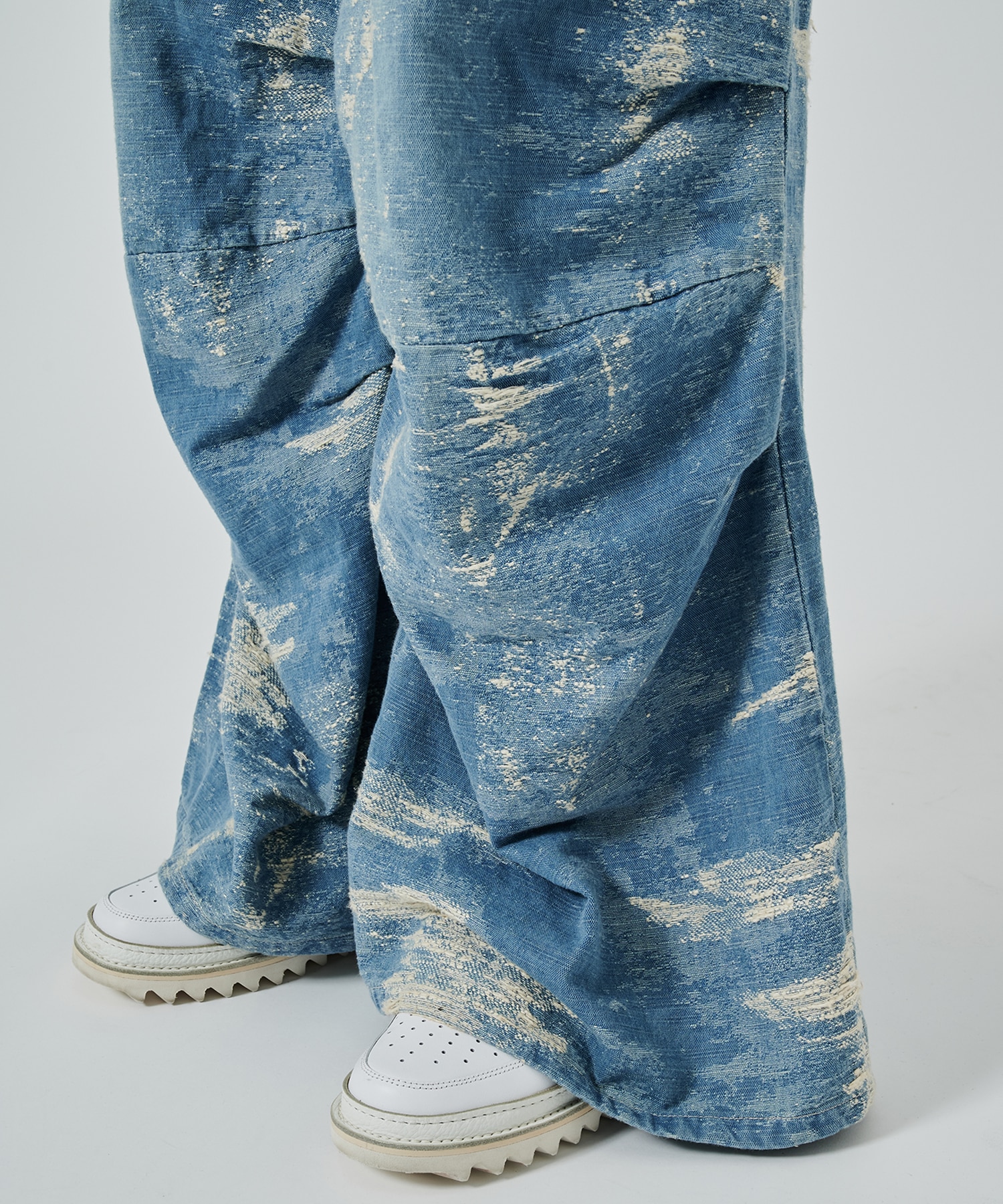 DESIGN TROUSERS TAAKK