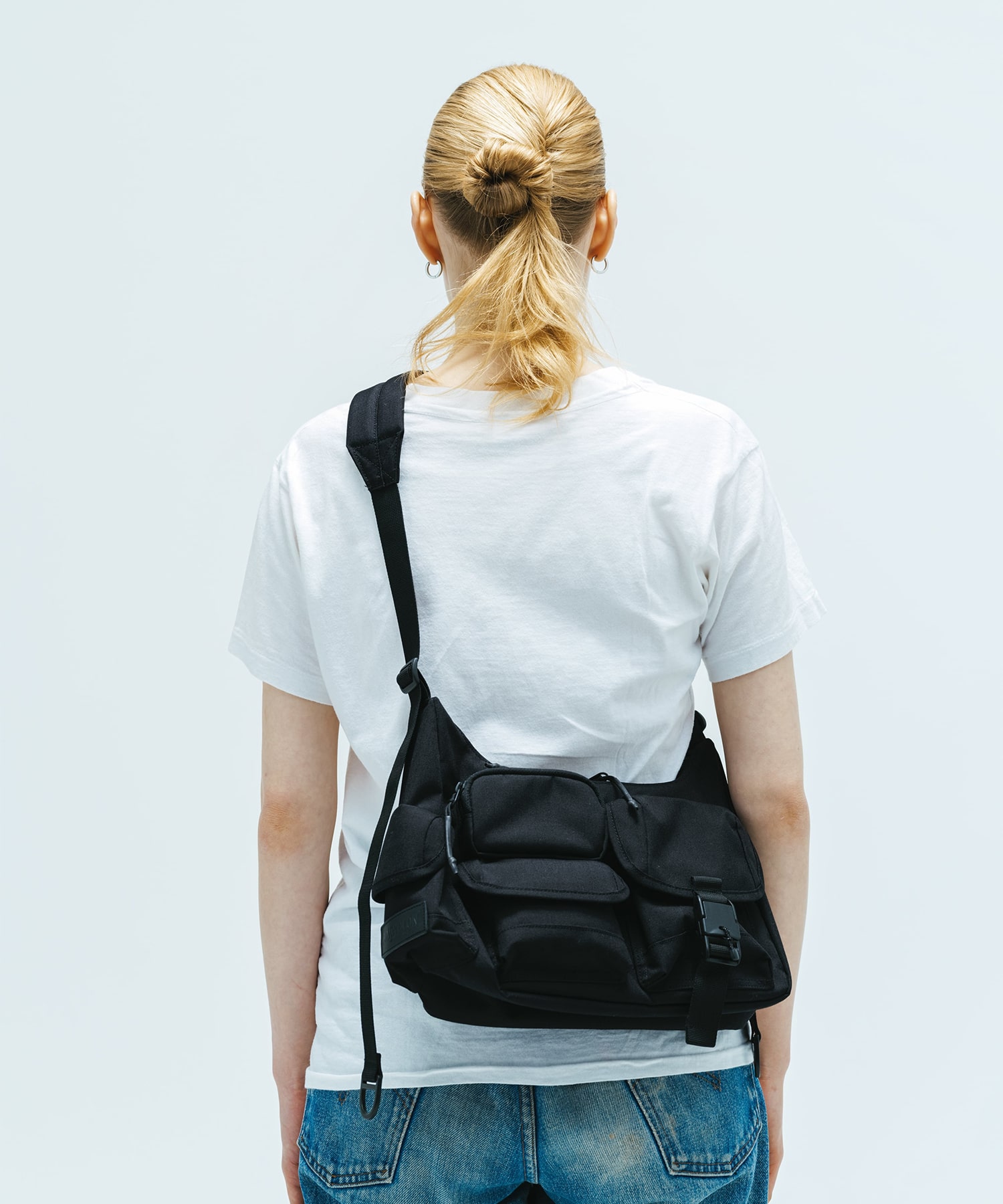 MULTI POCKETS SHOULDER BAG SMALL BAICYCLON by bagjack