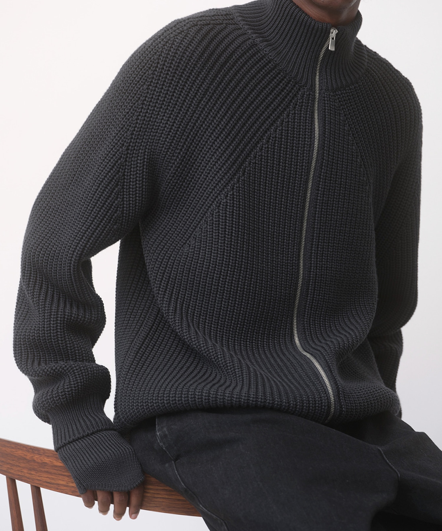 SIGNATURE DRIVERS KNIT BATONER