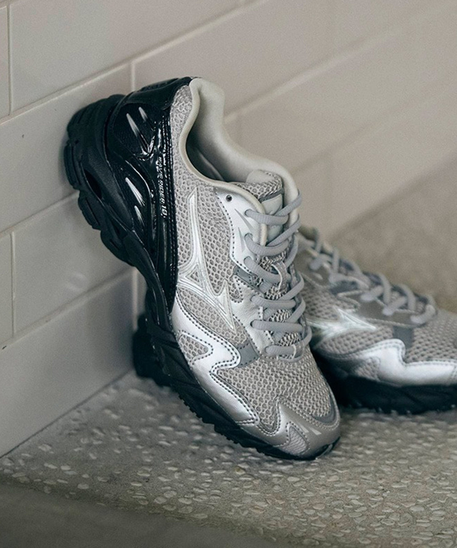 WAVE RIDER 10 MIZUNO