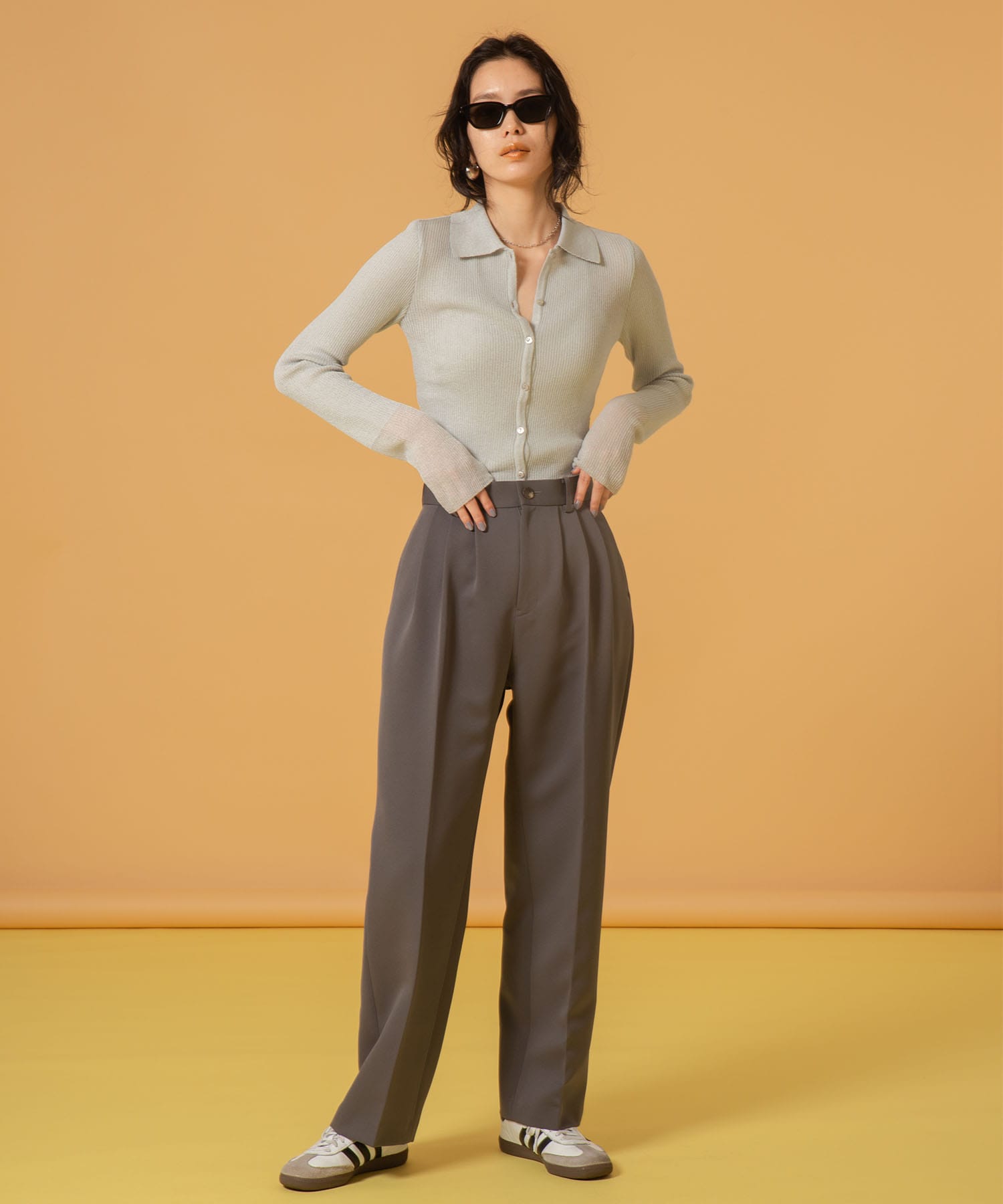 スリータックストレートパンツ MATURED