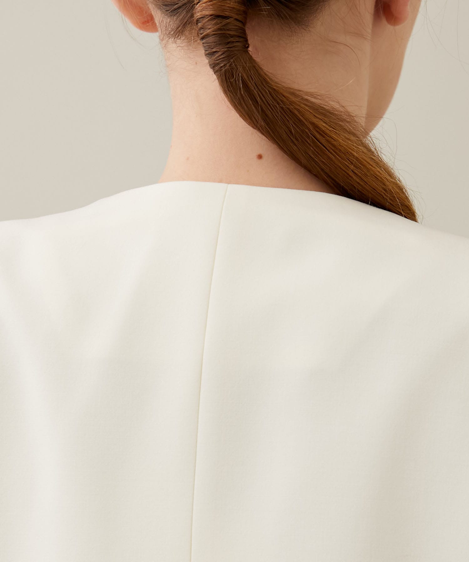 Lidia asymmetric JK OW(2 OFF WHITE): AKIRANAKA: WOMENS