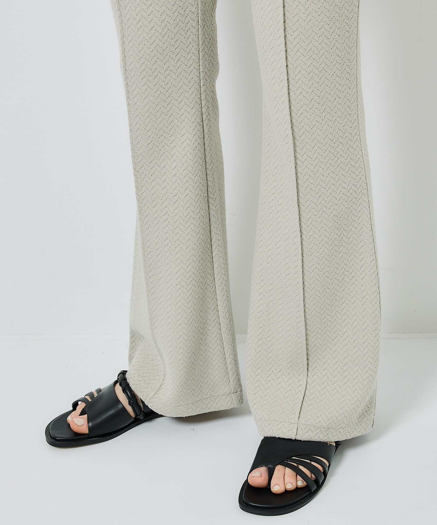 Almighty Stretch Flare Pants STUDIOUS